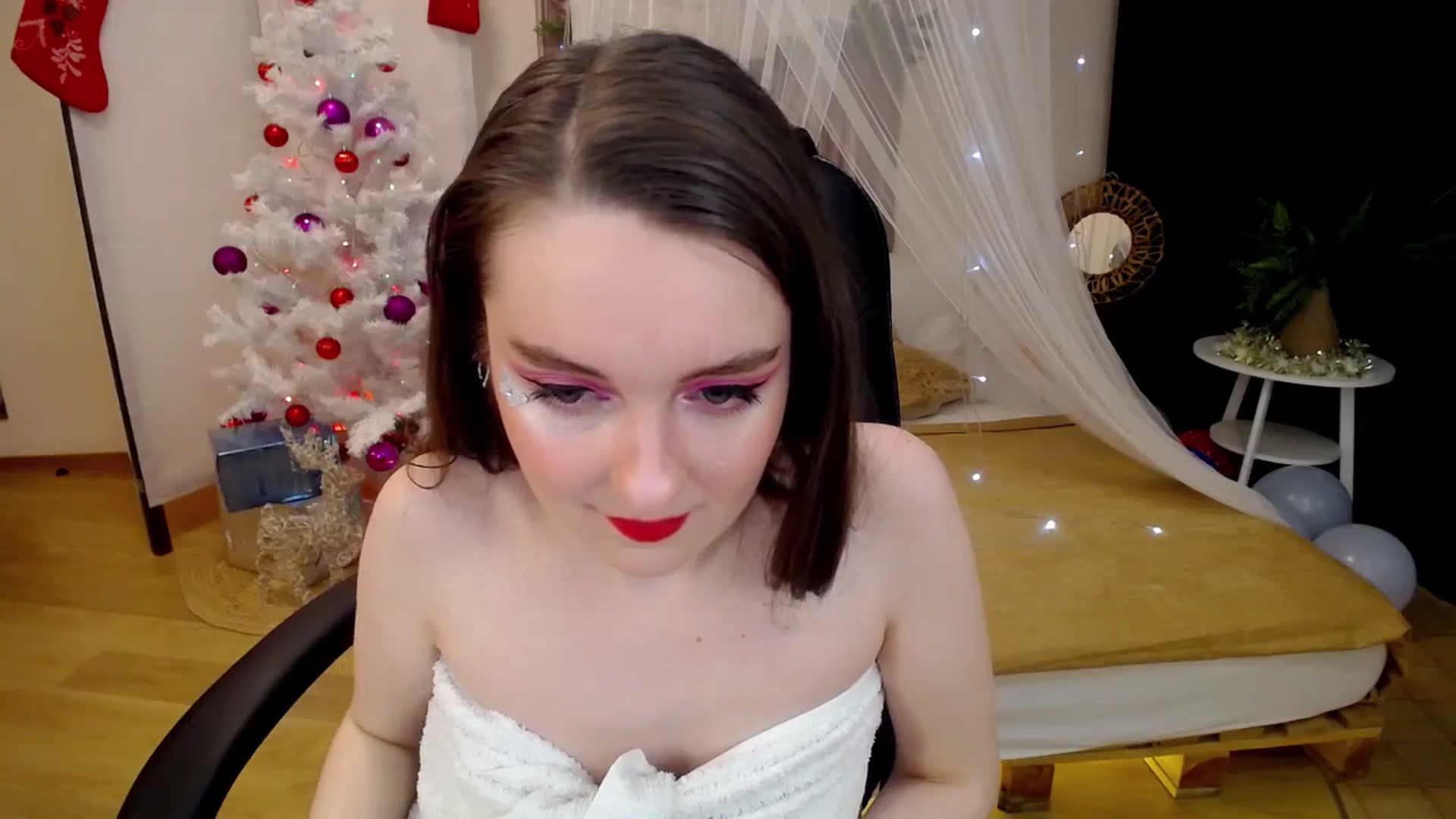 Gallery image thumbnail from Milim_Nava's myfreecams stream on, 12/23/2024, 22:26 image 9 of 20