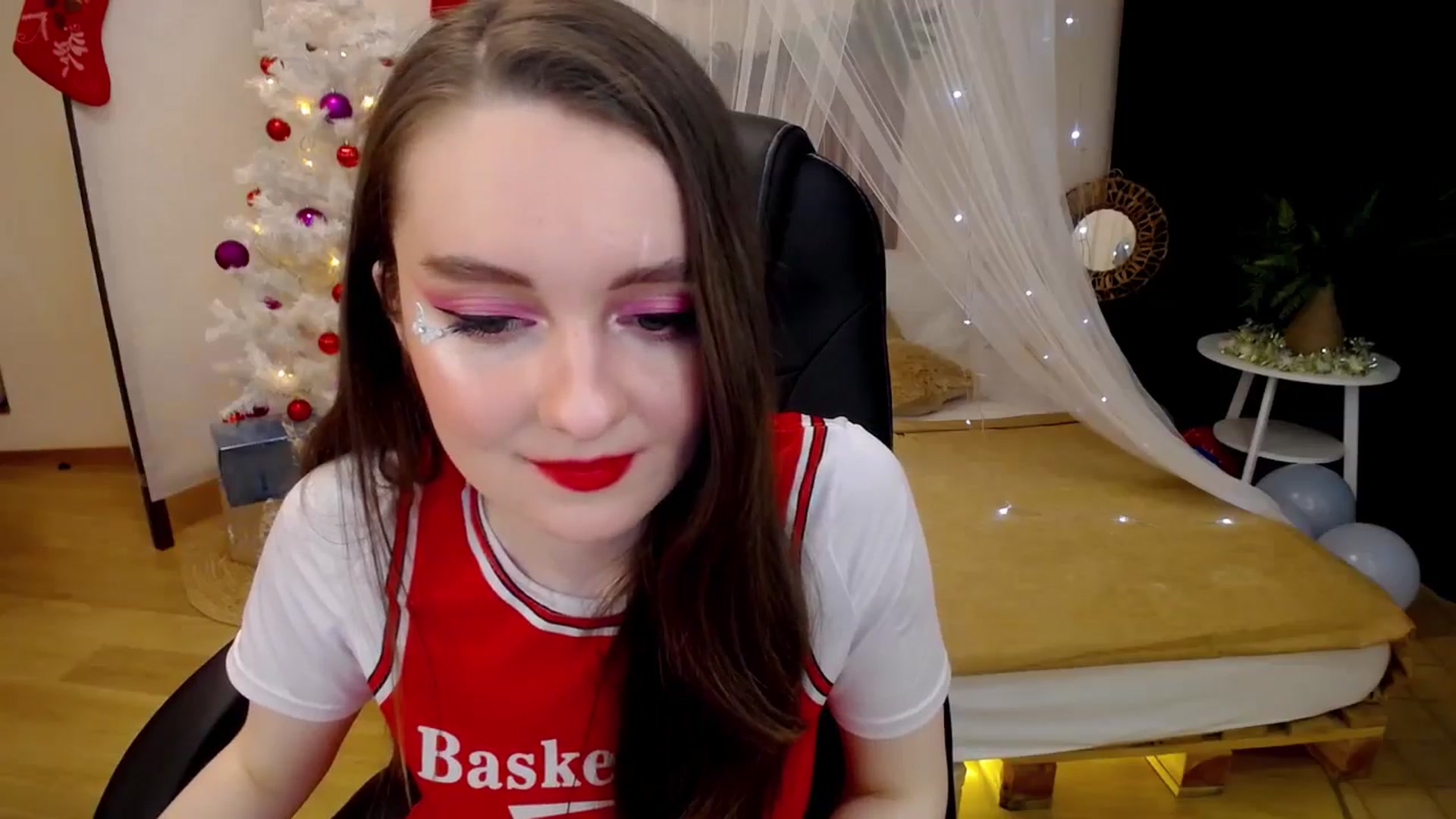 Gallery image thumbnail from Milim_Nava's myfreecams stream on, 12/23/2024, 23:46 image 3 of 20