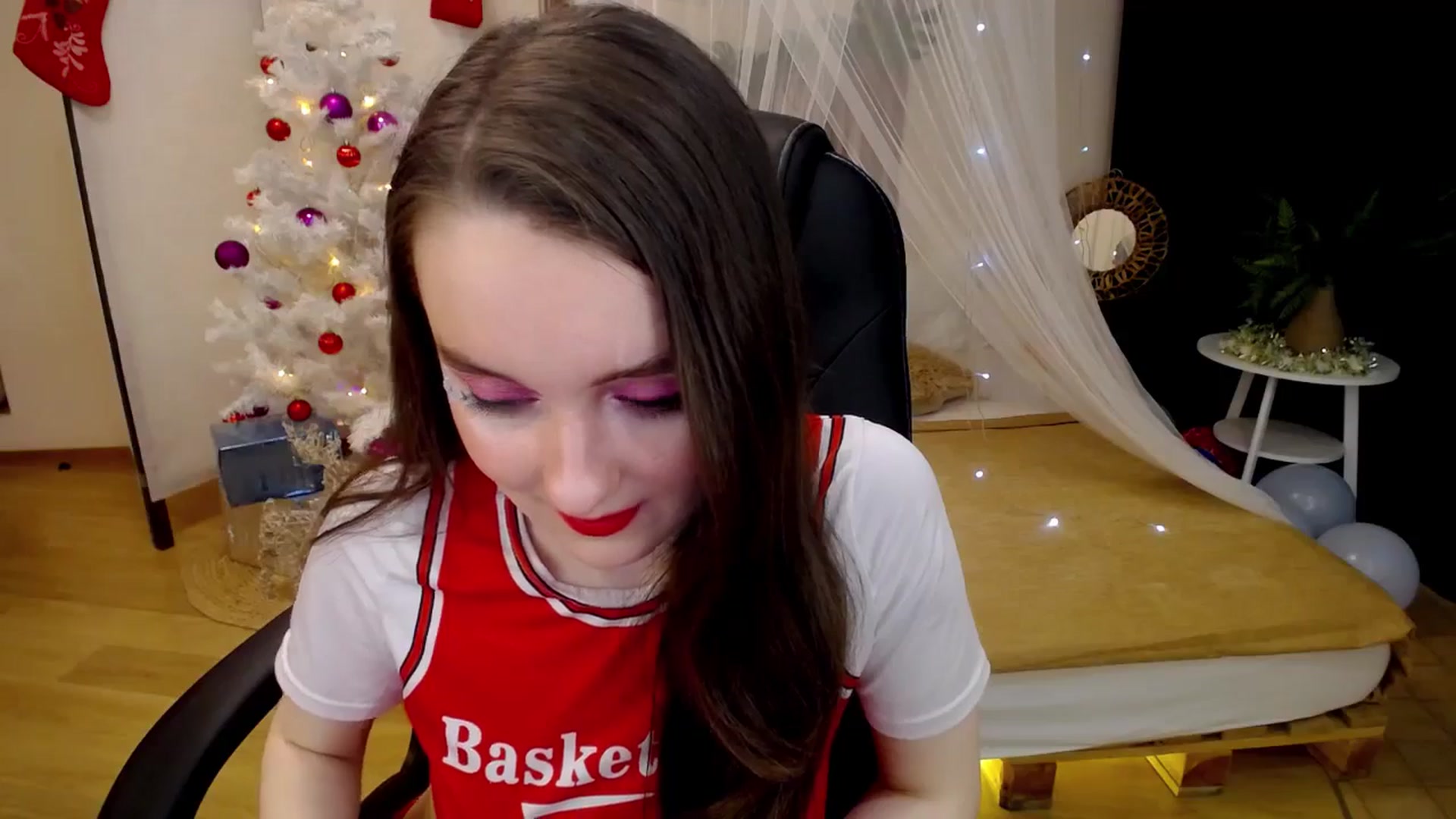 Gallery image thumbnail from Milim_Nava's myfreecams stream on, 12/23/2024, 23:46 image 9 of 20
