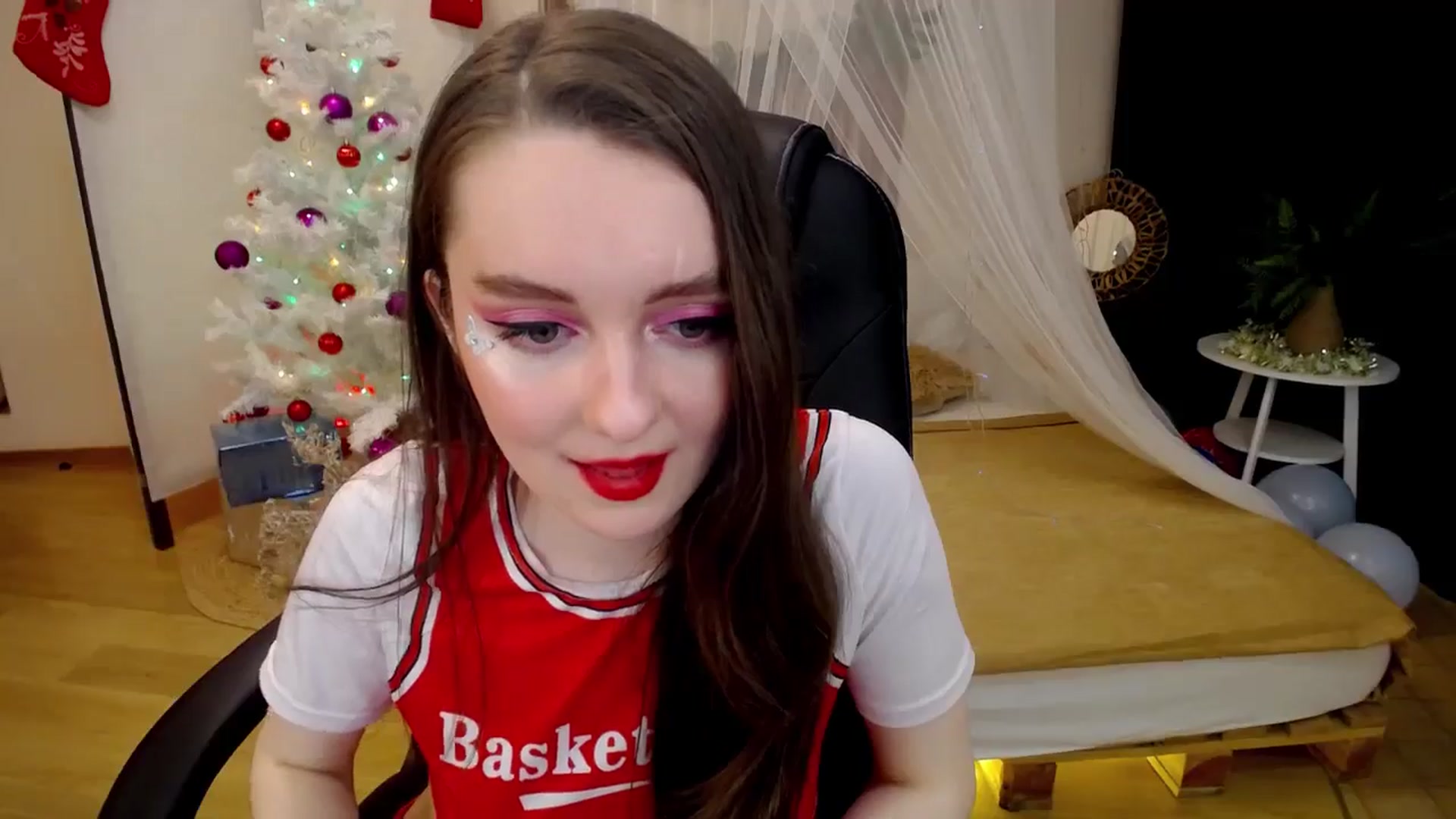 Gallery image thumbnail from Milim_Nava's myfreecams stream on, 12/23/2024, 23:46 image 10 of 20