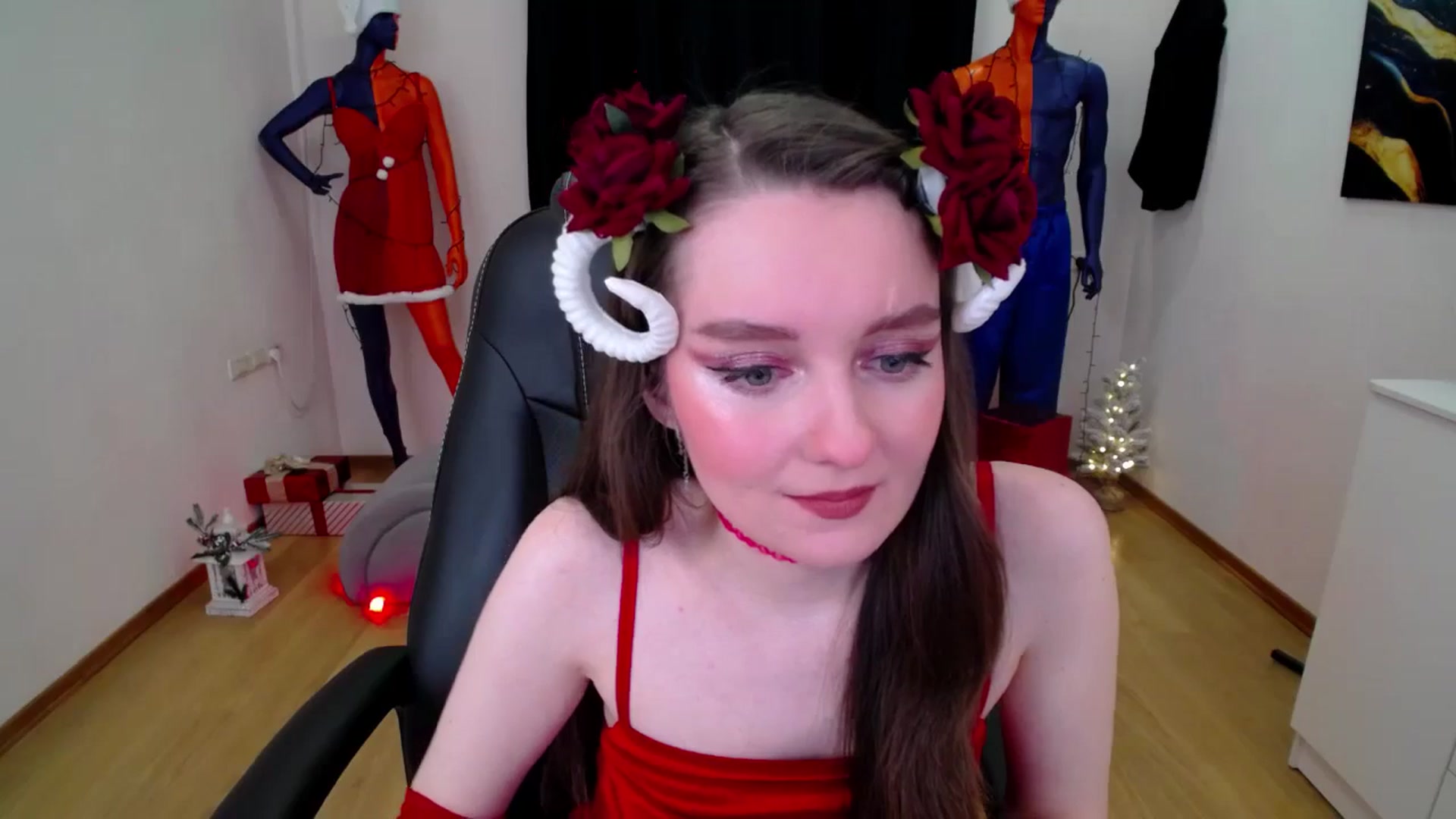 Gallery image thumbnail from Milim_Nava's myfreecams stream on, 12/24/2024, 18:33 image 15 of 20