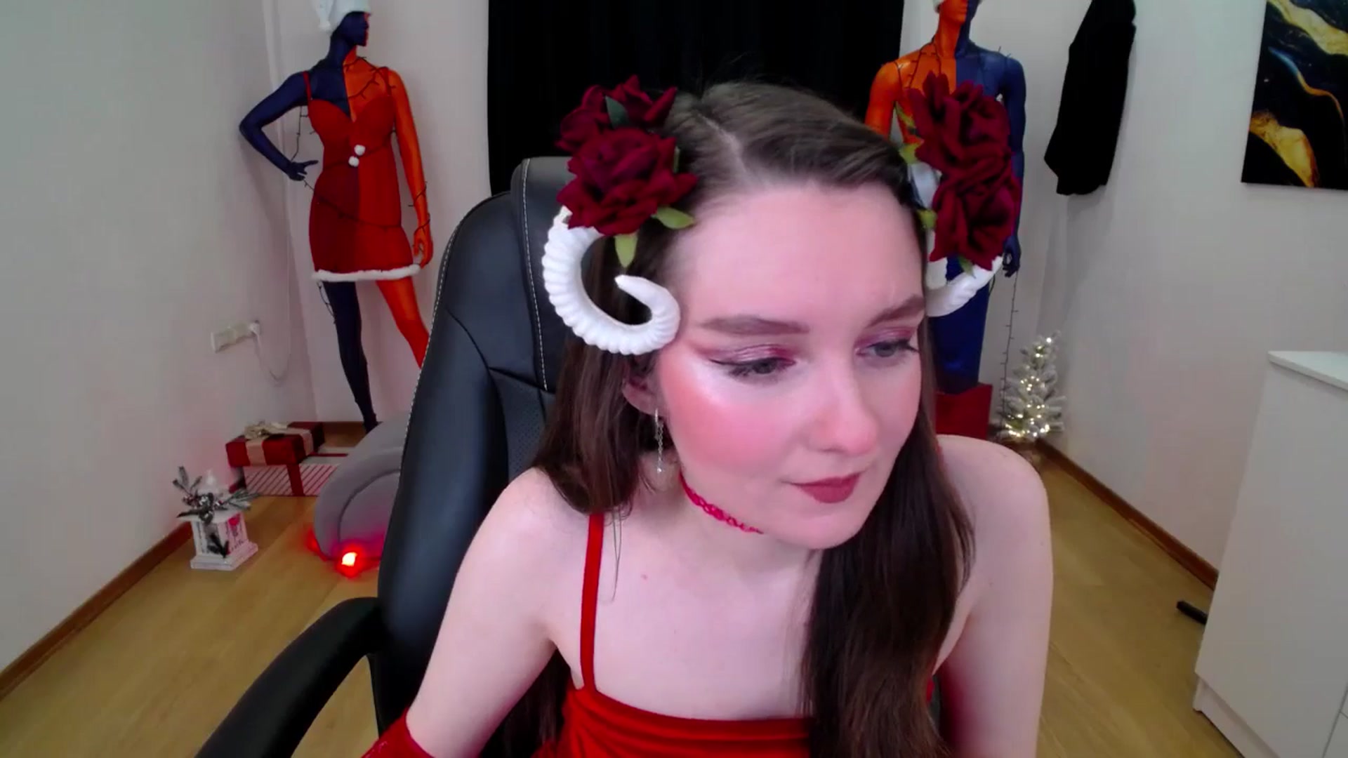 Gallery image thumbnail from Milim_Nava's myfreecams stream on, 12/24/2024, 18:33 image 18 of 20