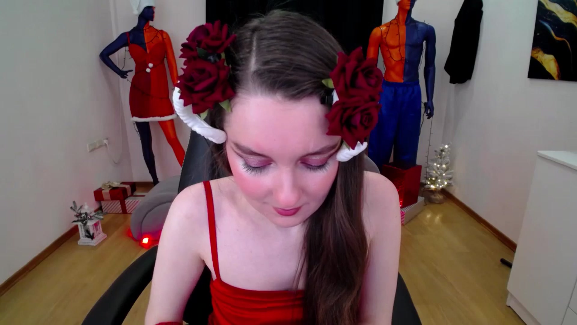 Gallery image thumbnail from Milim_Nava's myfreecams stream on, 12/24/2024, 21:00 image 13 of 20