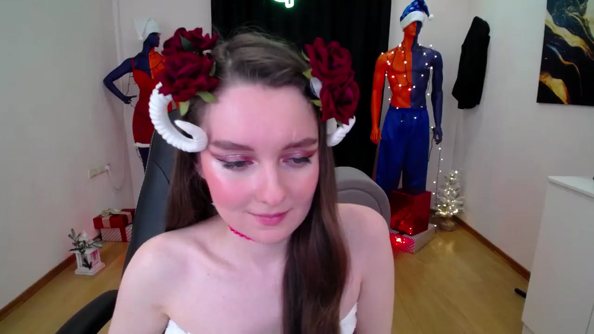Gallery image thumbnail from Milim_Nava's myfreecams stream on, 12/24/2024, 23:55 image 12 of 20