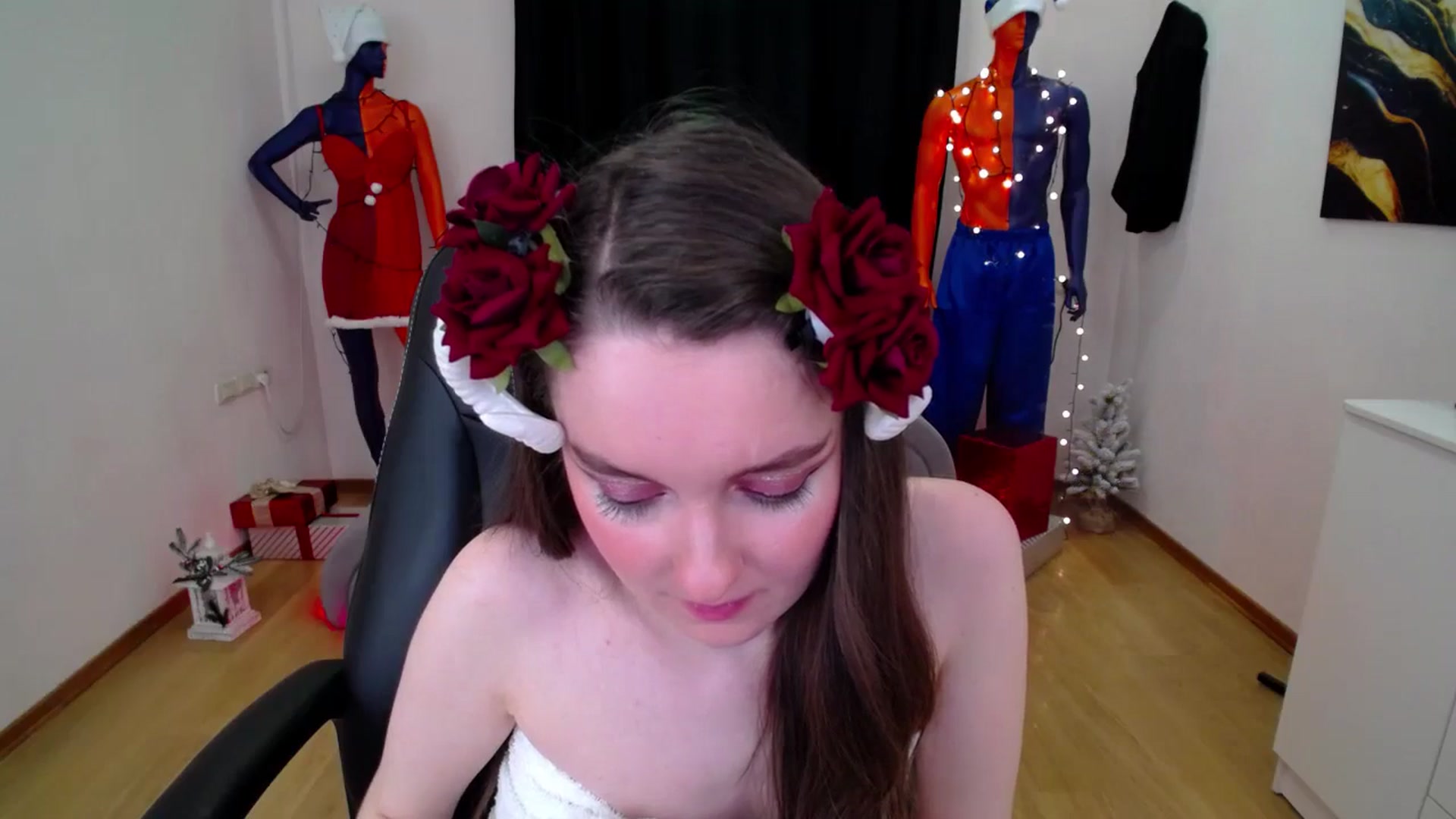 Gallery image thumbnail from Milim_Nava's myfreecams stream on, 12/24/2024, 23:55 image 8 of 20