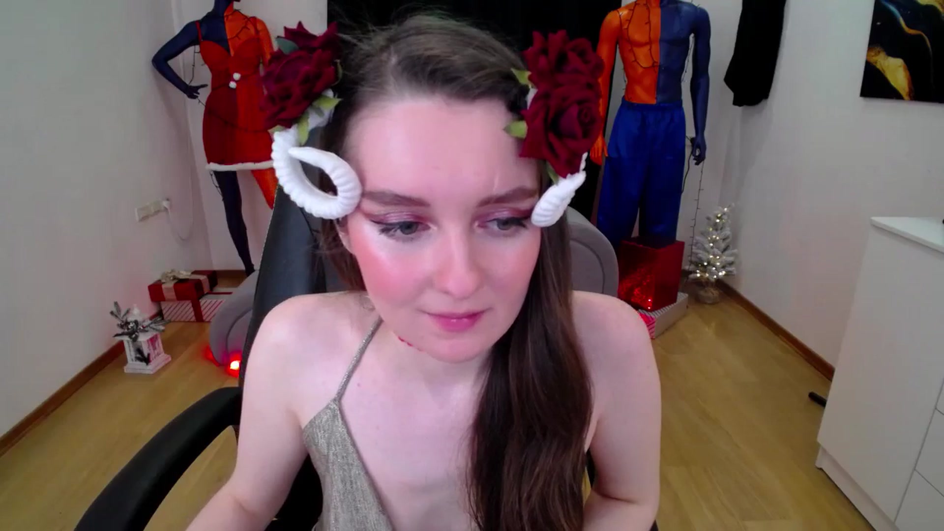 Gallery image thumbnail from Milim_Nava's myfreecams stream on, 12/25/2024, 02:46 image 18 of 20