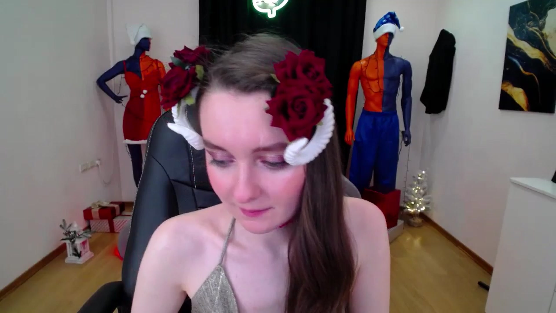 Gallery image thumbnail from Milim_Nava's myfreecams stream on, 12/25/2024, 03:34 image 15 of 20