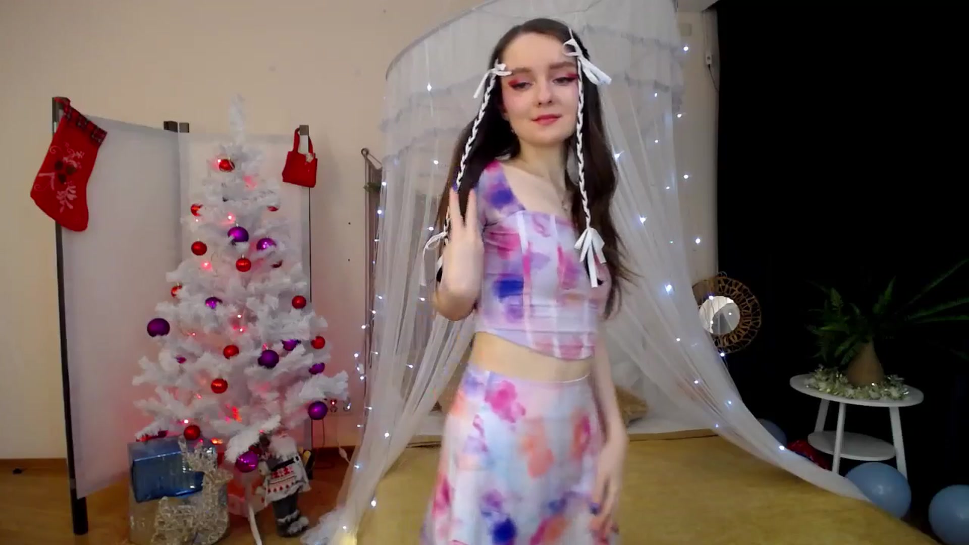 Gallery image thumbnail from Milim_Nava's myfreecams stream on, 12/25/2024, 18:53 image 7 of 20