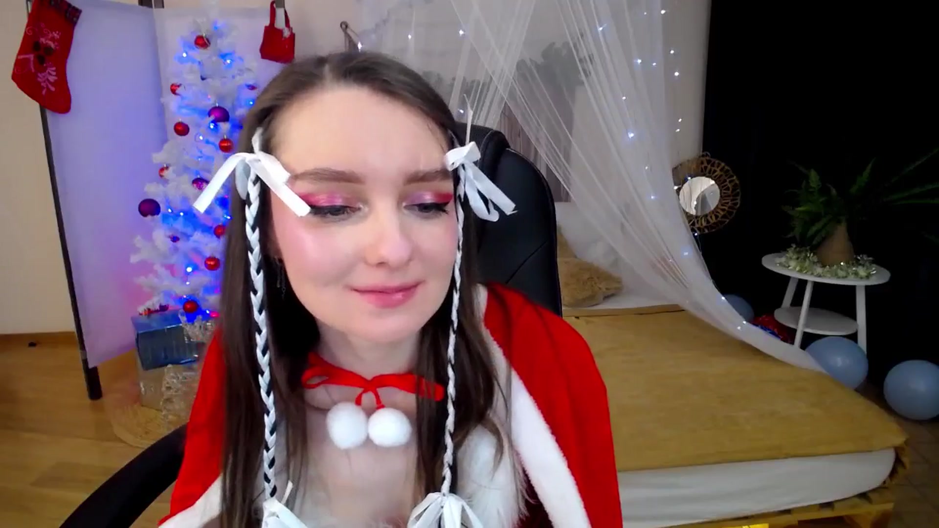 Gallery image thumbnail from Milim_Nava's myfreecams stream on, 12/25/2024, 22:01 image 9 of 20