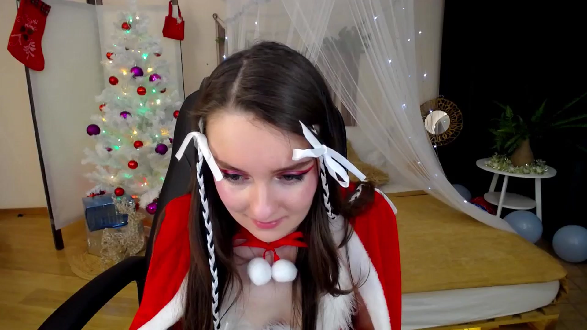 Gallery image thumbnail from Milim_Nava's myfreecams stream on, 12/25/2024, 22:01 image 8 of 20