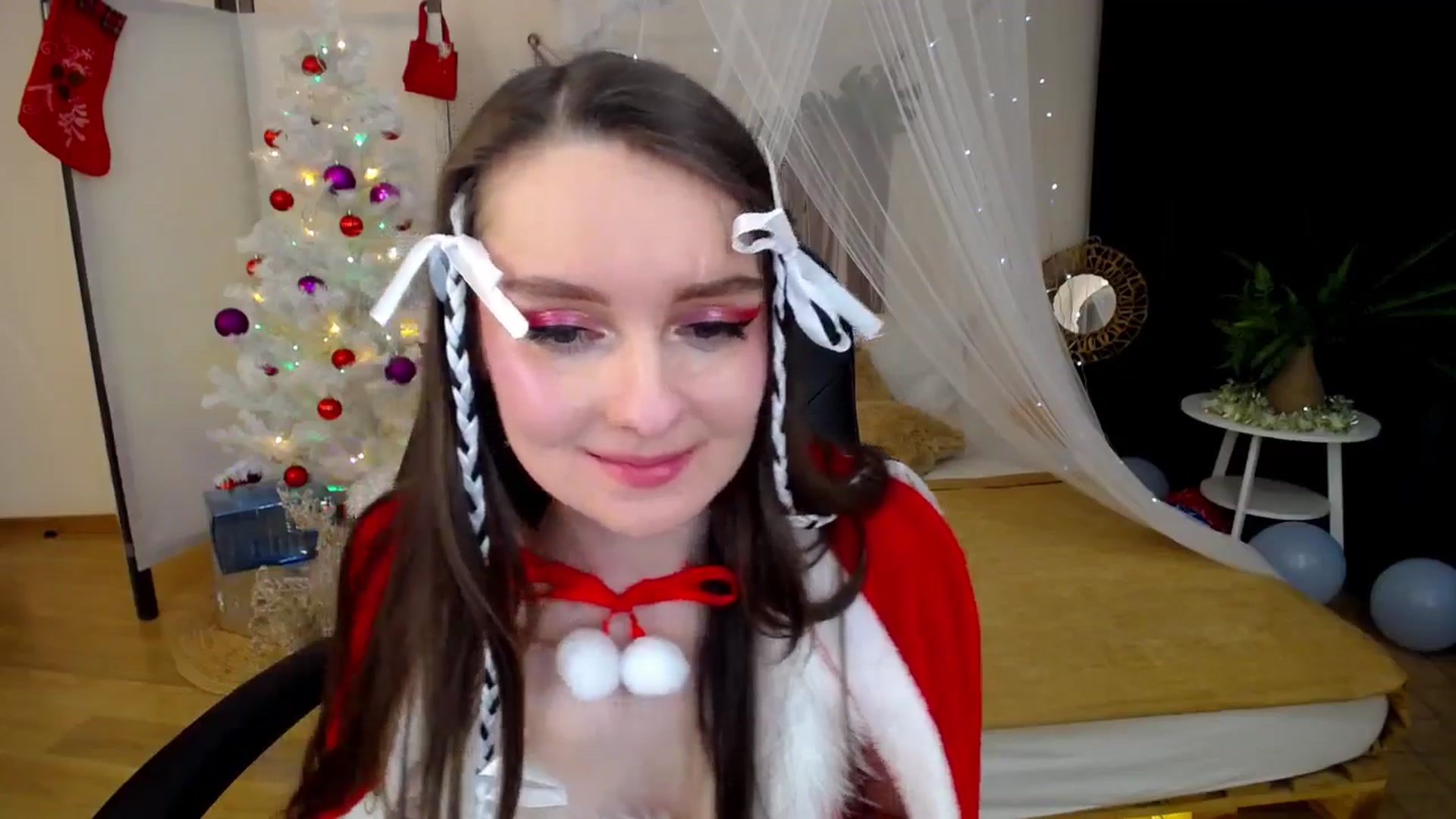 Gallery image thumbnail from Milim_Nava's myfreecams stream on, 12/25/2024, 22:01 image 7 of 20