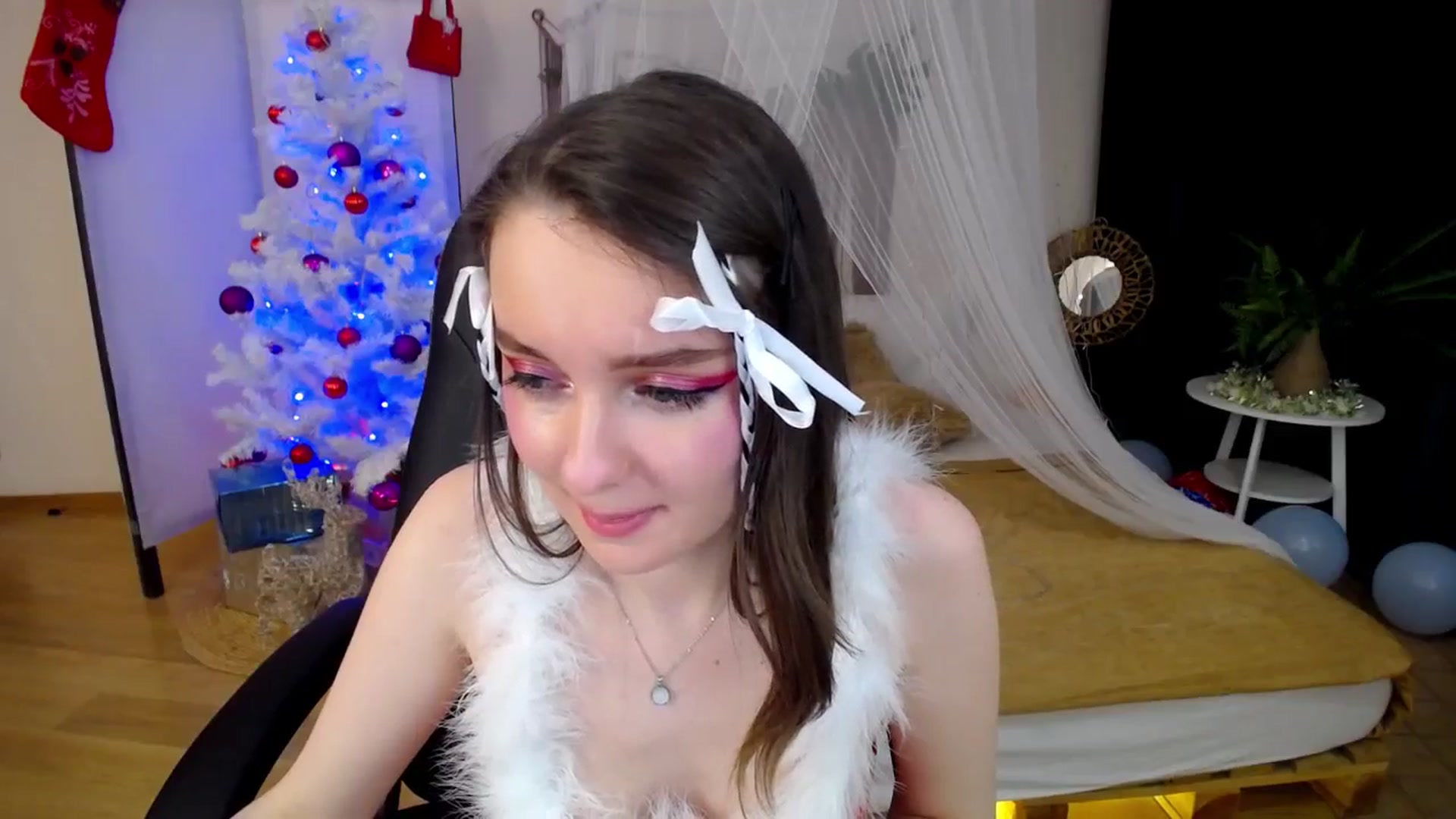 Gallery image thumbnail from Milim_Nava's myfreecams stream on, 12/25/2024, 22:01 image 19 of 20