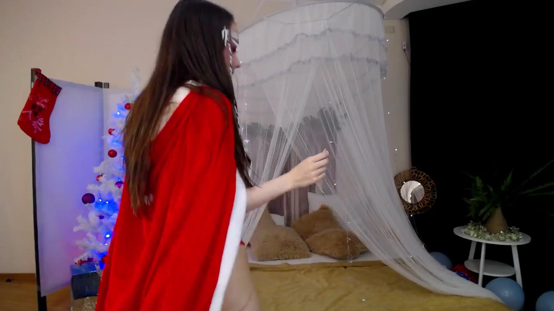 Gallery image thumbnail from Milim_Nava's myfreecams stream on, 12/25/2024, 23:20 image 17 of 20