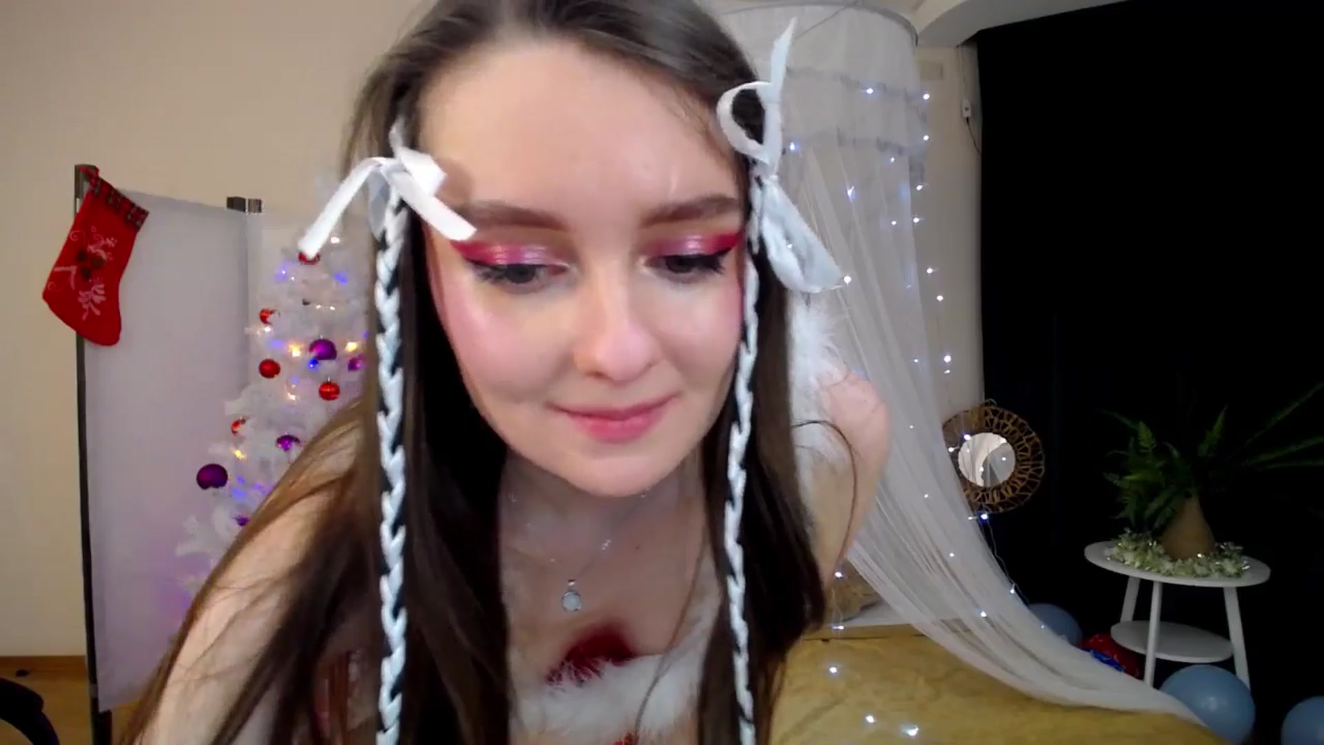 Gallery image thumbnail from Milim_Nava's myfreecams stream on, 12/25/2024, 23:20 image 11 of 20
