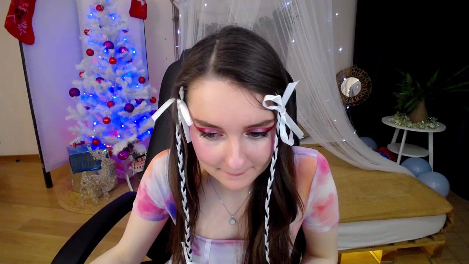 Gallery image thumbnail from Milim_Nava's myfreecams stream on, 12/26/2024, 01:17 image 15 of 20