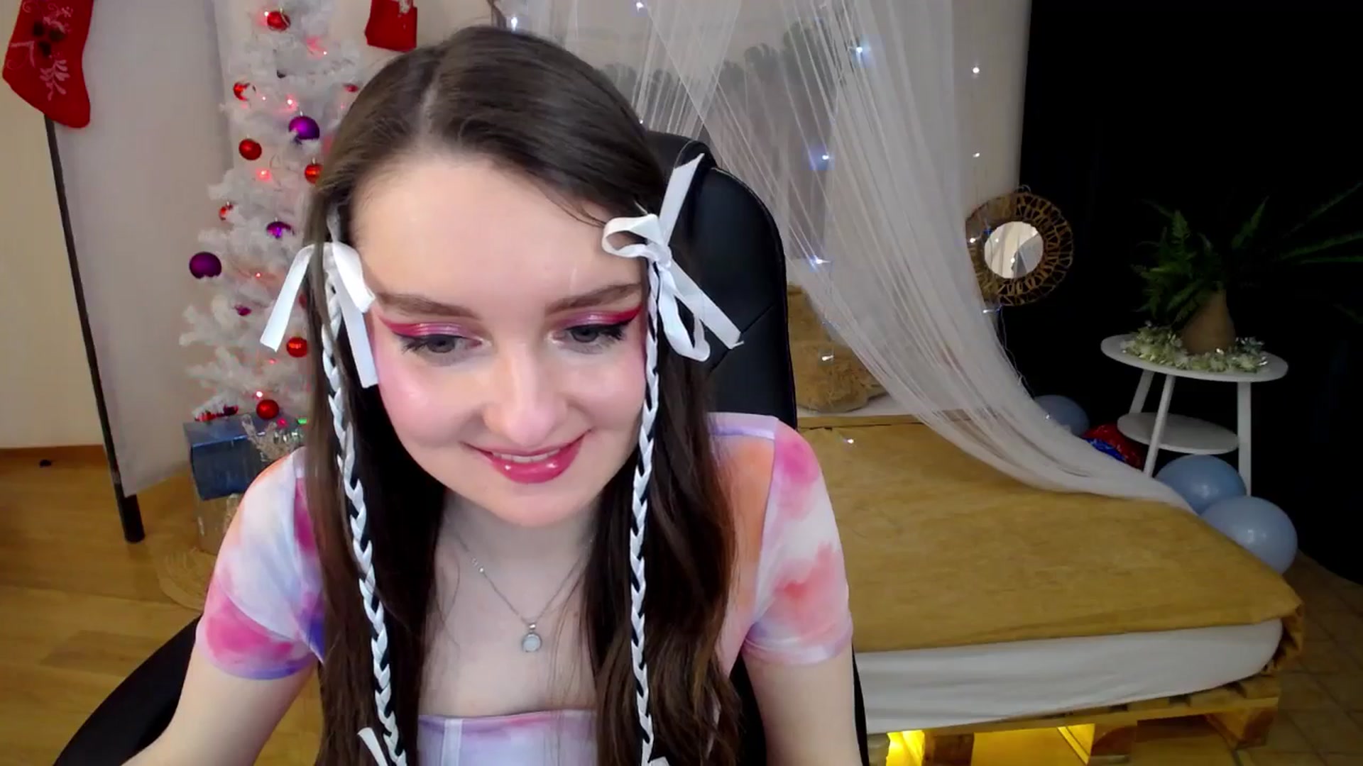 Gallery image thumbnail from Milim_Nava's myfreecams stream on, 12/26/2024, 01:17 image 4 of 20