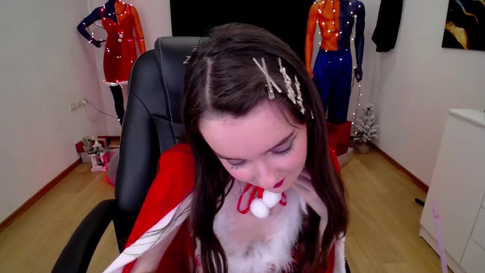 Gallery image thumbnail from Milim_Nava's myfreecams stream on, 12/26/2024, 22:34 image 19 of 20