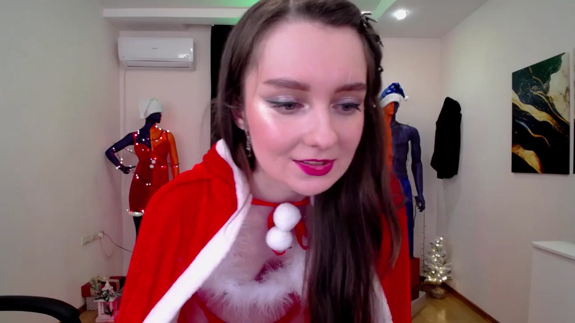 Gallery image thumbnail from Milim_Nava's myfreecams stream on, 12/26/2024, 22:34 image 14 of 20