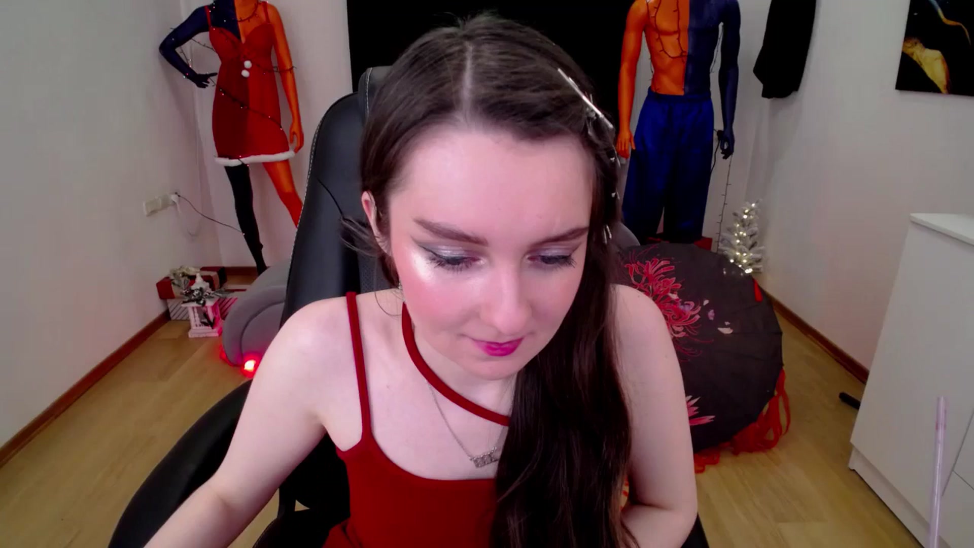 Gallery image thumbnail from Milim_Nava's myfreecams stream on, 12/27/2024, 24:40 image 15 of 20