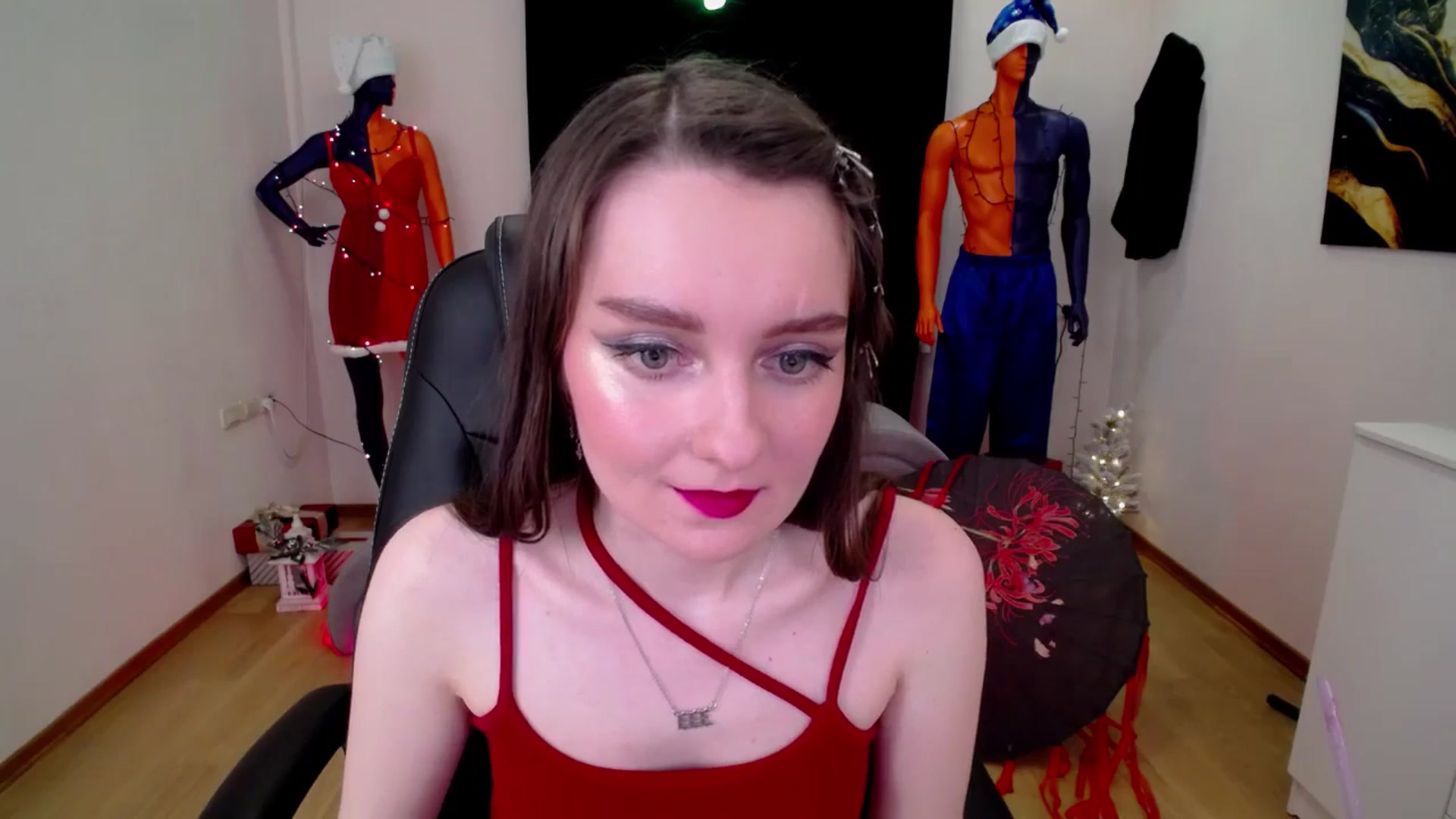 Gallery image thumbnail from Milim_Nava's myfreecams stream on, 12/27/2024, 01:04 image 16 of 20
