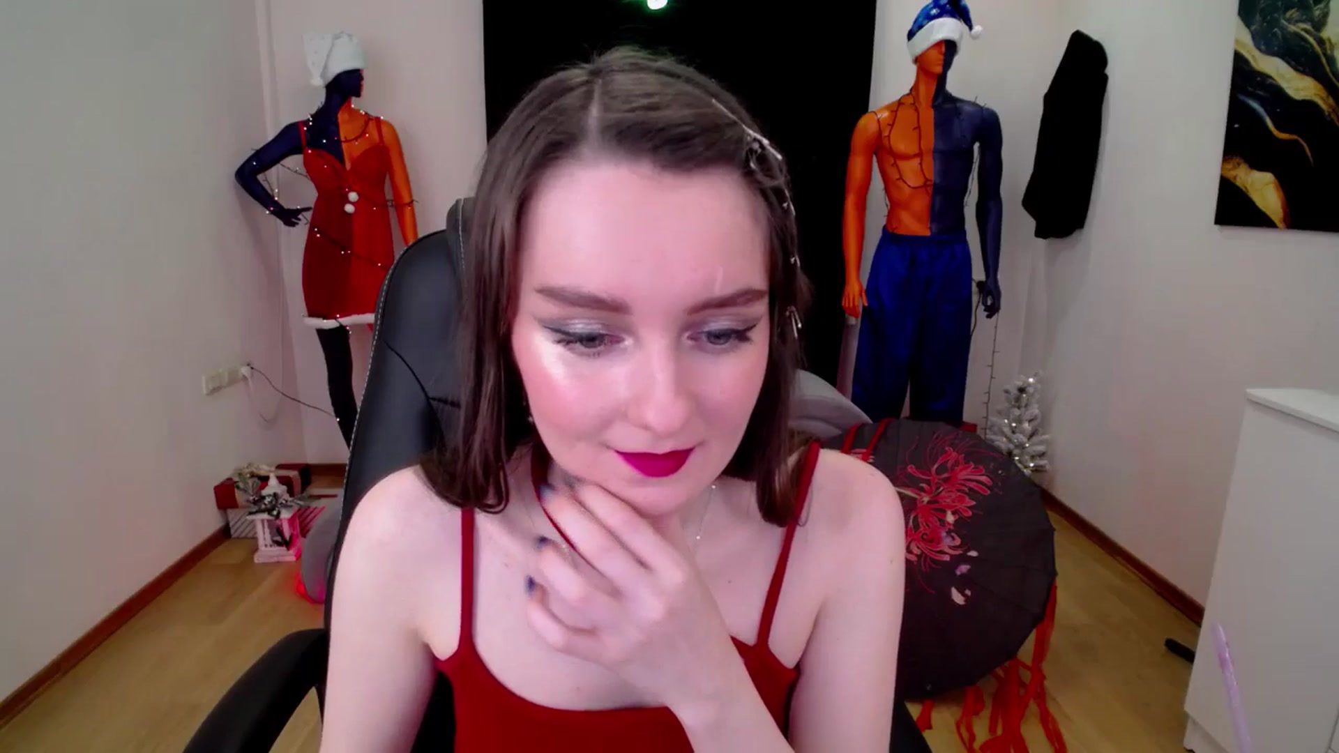 Gallery image thumbnail from Milim_Nava's myfreecams stream on, 12/27/2024, 01:04 image 17 of 20