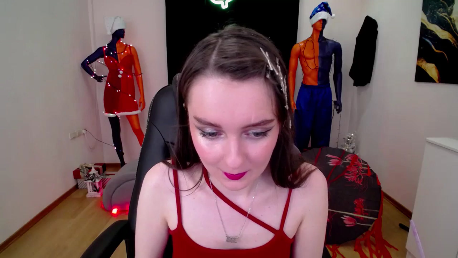 Gallery image thumbnail from Milim_Nava's myfreecams stream on, 12/27/2024, 02:04 image 18 of 20