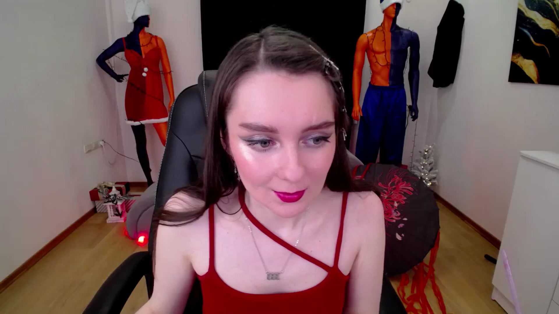 Gallery image thumbnail from Milim_Nava's myfreecams stream on, 12/27/2024, 02:04 image 4 of 20