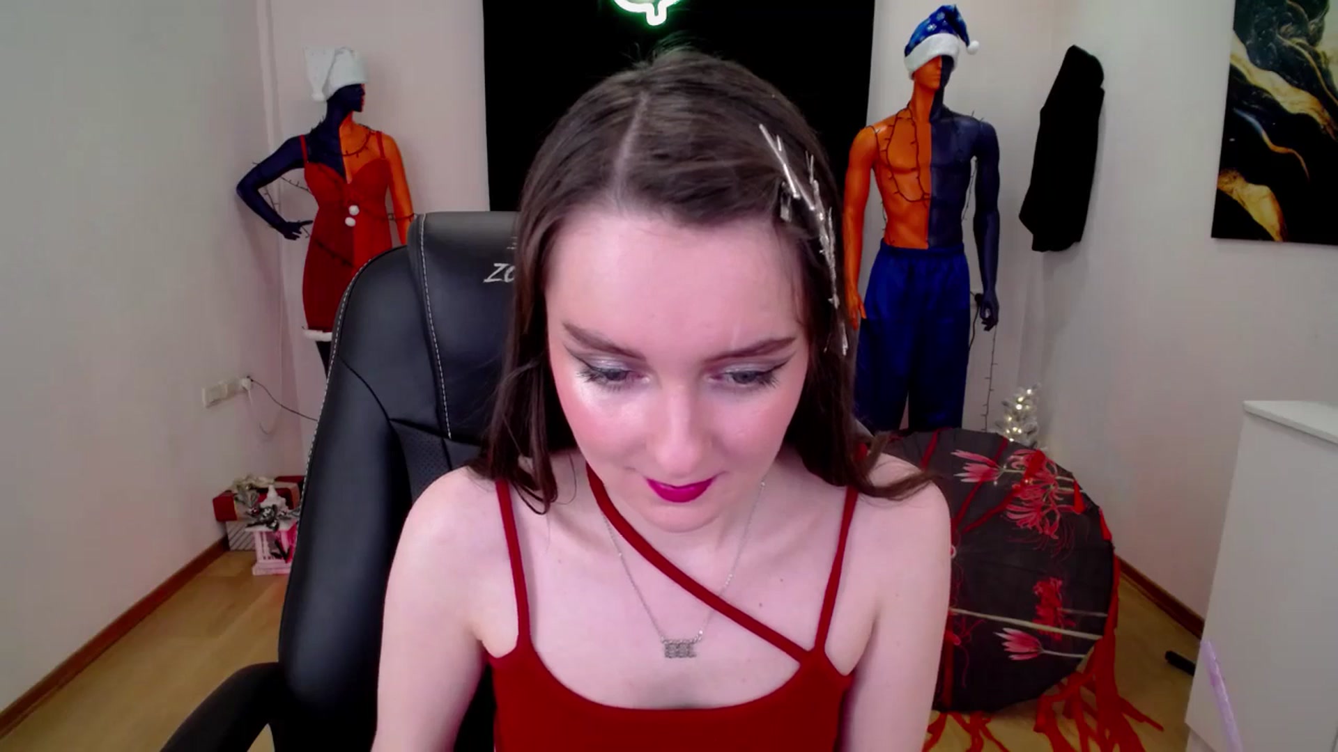 Gallery image thumbnail from Milim_Nava's myfreecams stream on, 12/27/2024, 02:04 image 8 of 20