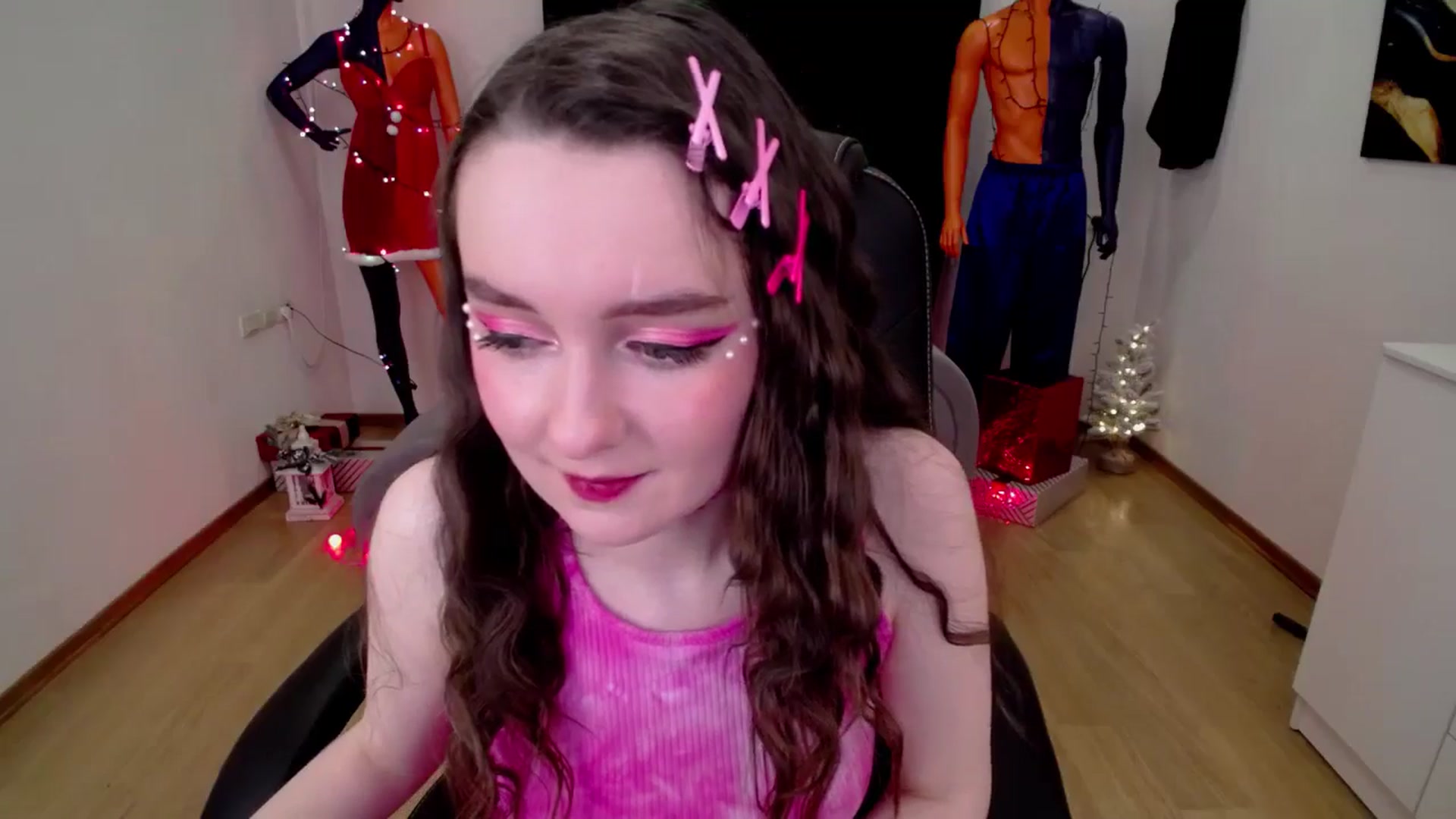 Gallery image thumbnail from Milim_Nava's myfreecams stream on, 12/27/2024, 20:53 image 4 of 20
