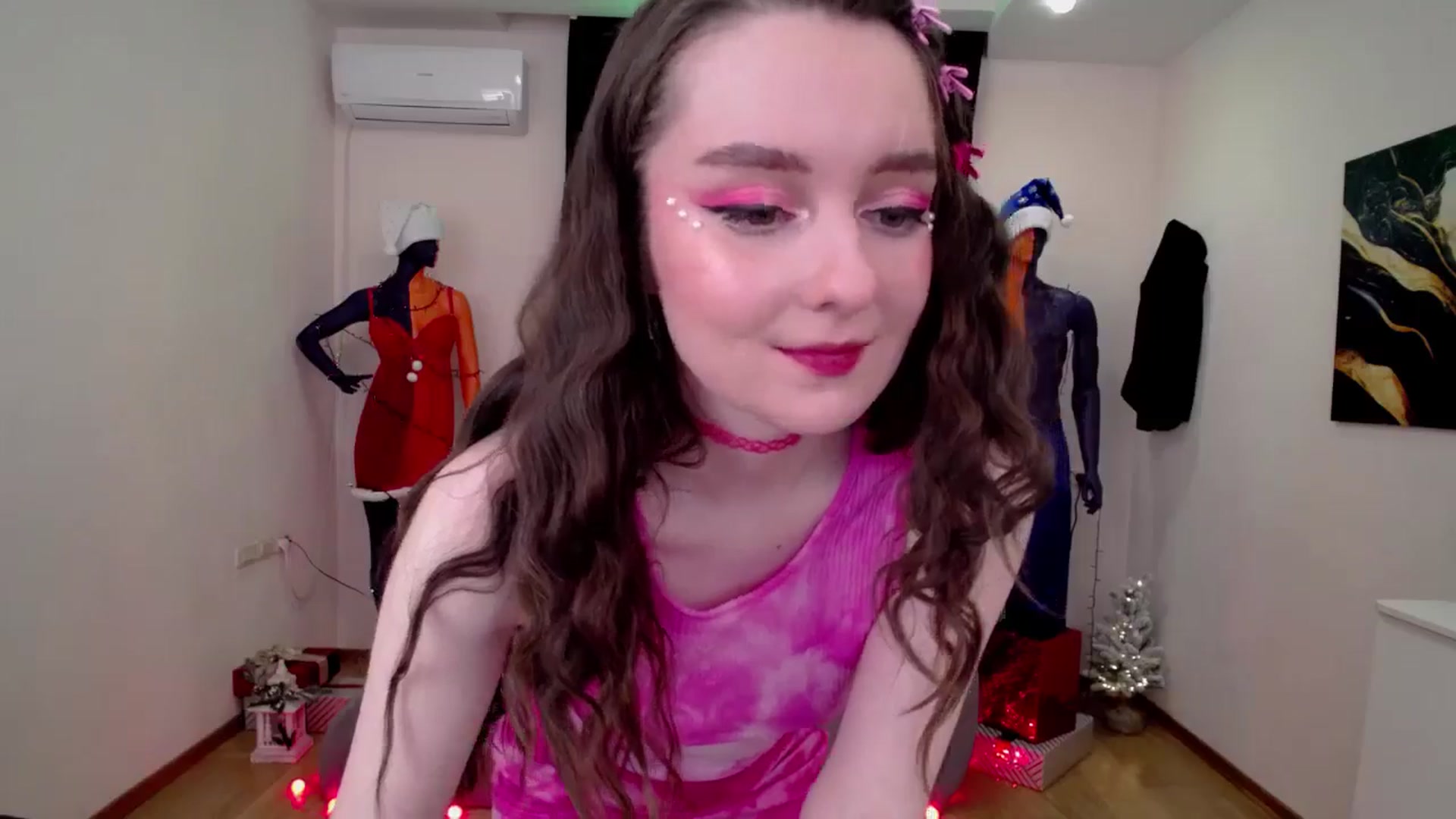 Gallery image thumbnail from Milim_Nava's myfreecams stream on, 12/27/2024, 20:53 image 10 of 20