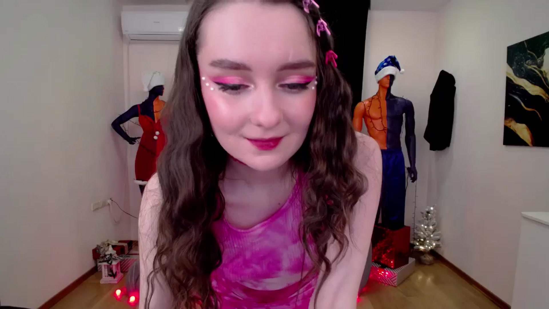 Gallery image thumbnail from Milim_Nava's myfreecams stream on, 12/27/2024, 20:53 image 8 of 20