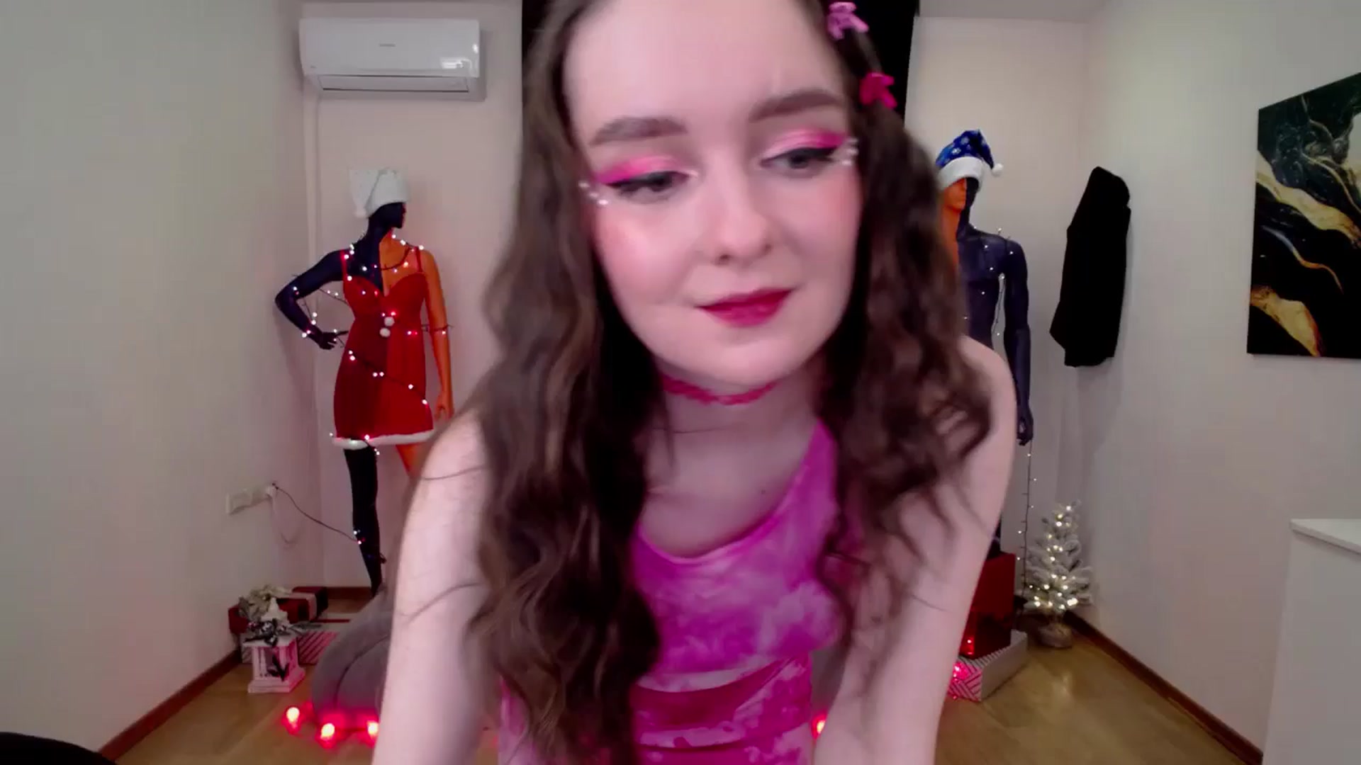 Gallery image thumbnail from Milim_Nava's myfreecams stream on, 12/27/2024, 20:53 image 1 of 20