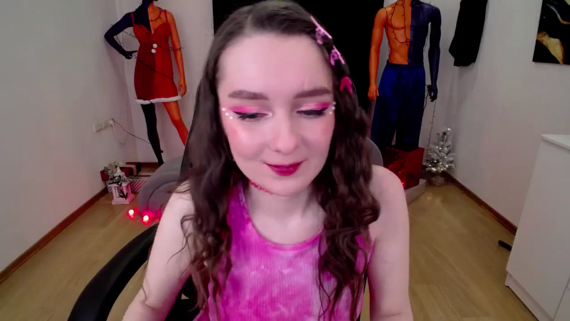 Gallery image thumbnail from Milim_Nava's myfreecams stream on, 12/27/2024, 20:53 image 3 of 20