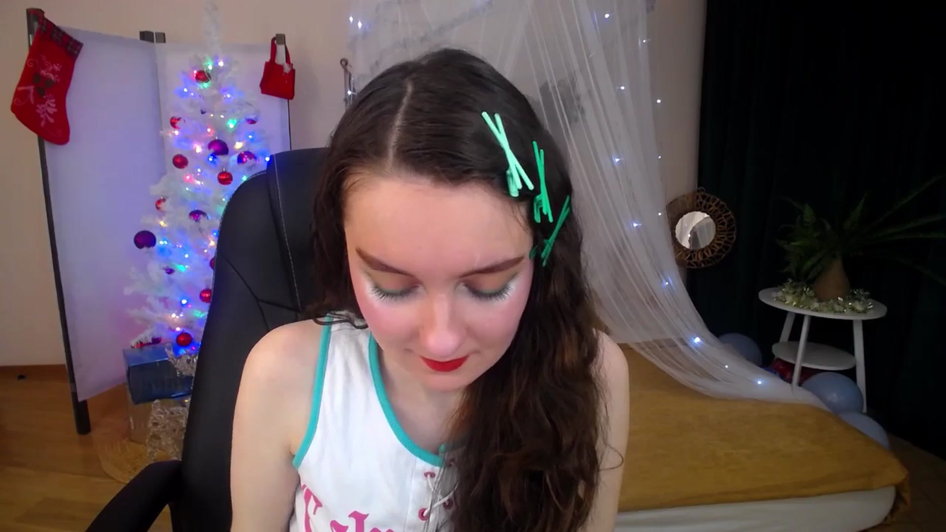Gallery image thumbnail from Milim_Nava's myfreecams stream on, 12/28/2024, 14:24 image 7 of 20