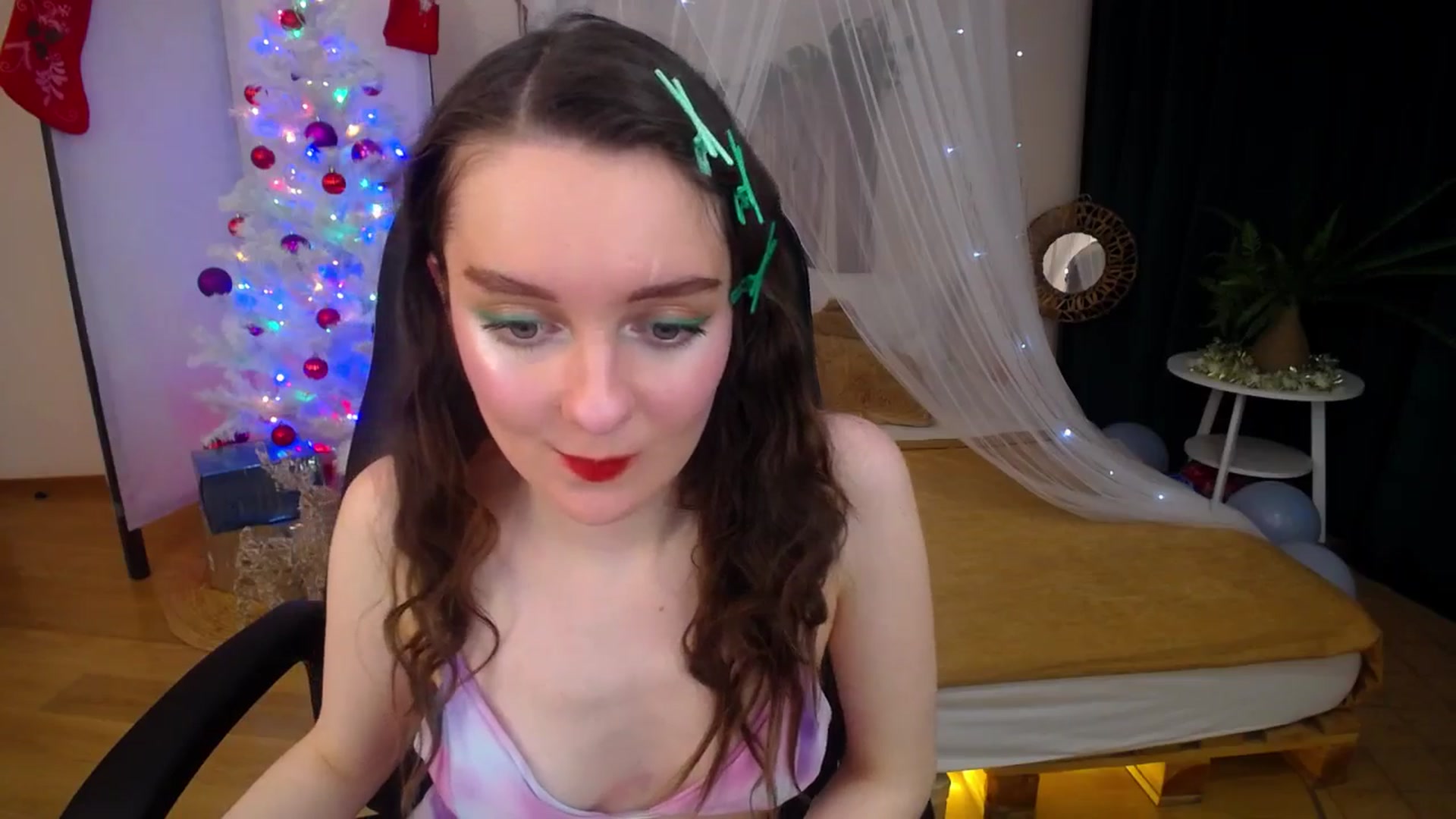 Gallery image thumbnail from Milim_Nava's myfreecams stream on, 12/28/2024, 16:01 image 16 of 20