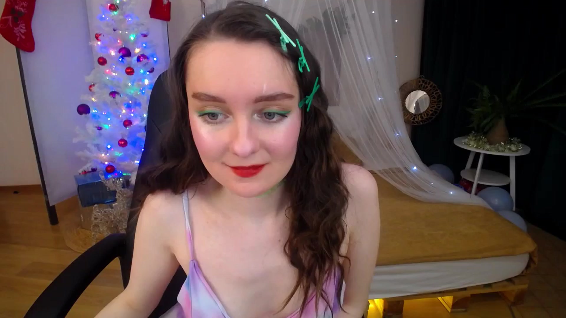 Gallery image thumbnail from Milim_Nava's myfreecams stream on, 12/28/2024, 16:01 image 15 of 20