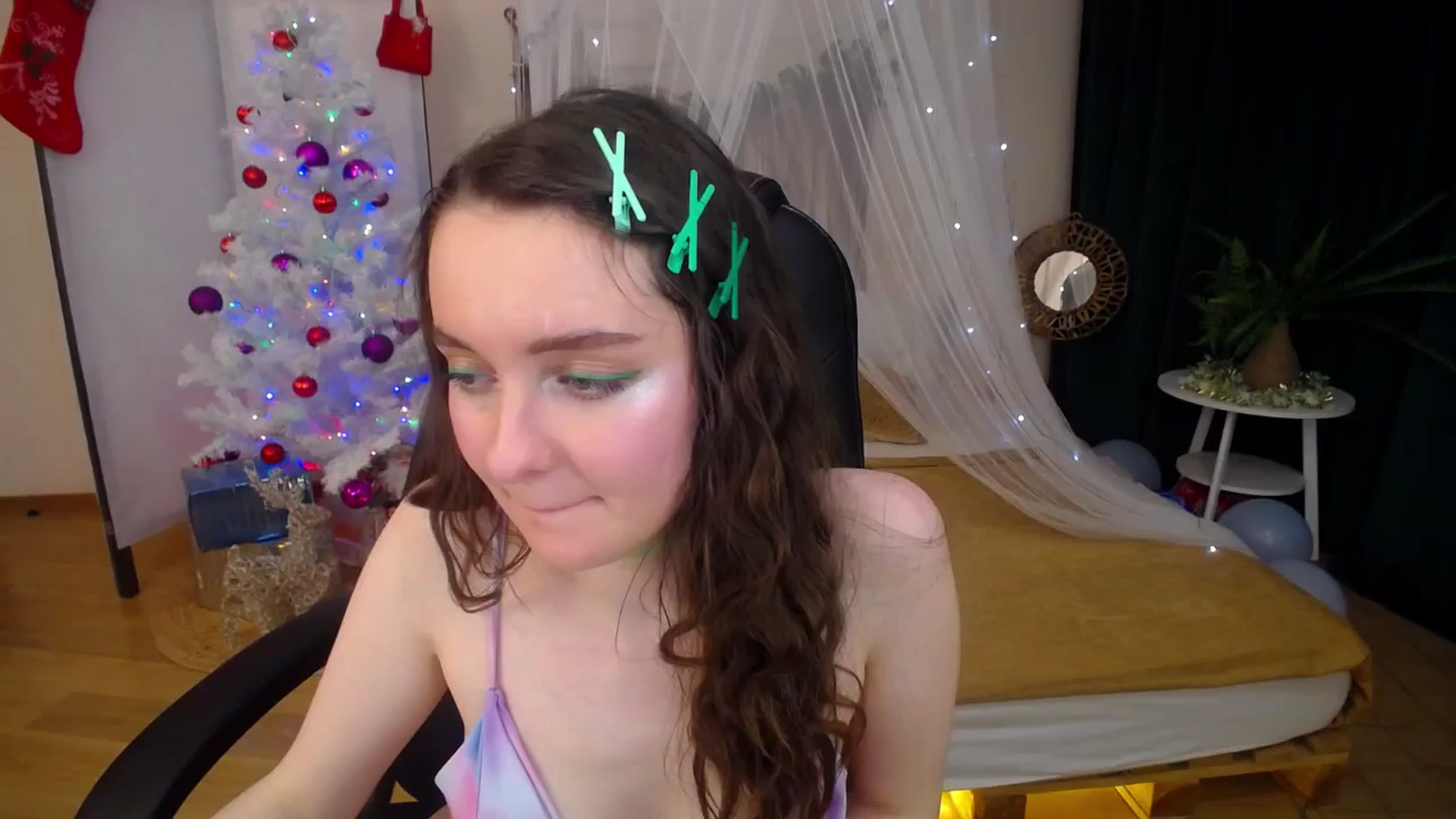 Gallery image thumbnail from Milim_Nava's myfreecams stream on, 12/28/2024, 18:26 image 16 of 20