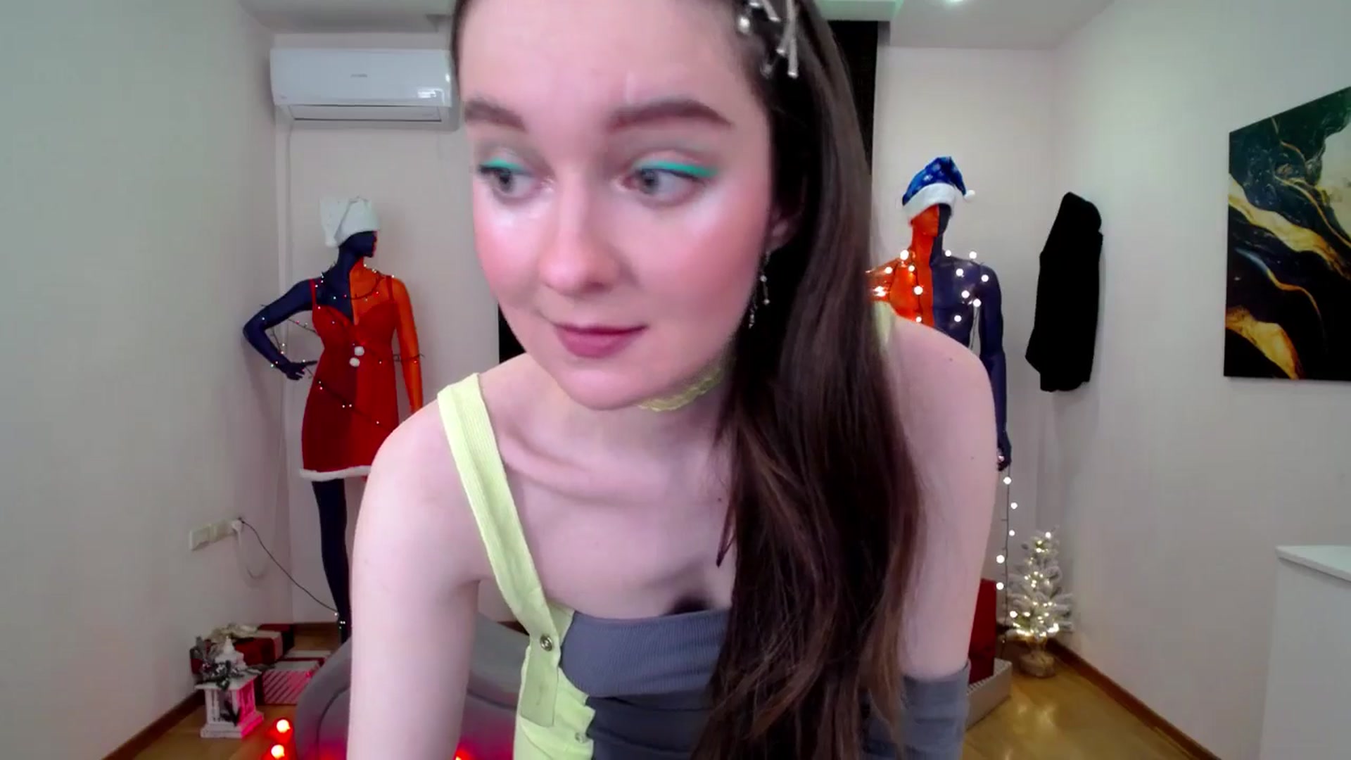 Gallery image thumbnail from Milim_Nava's myfreecams stream on, 12/29/2024, 10:52 image 3 of 20