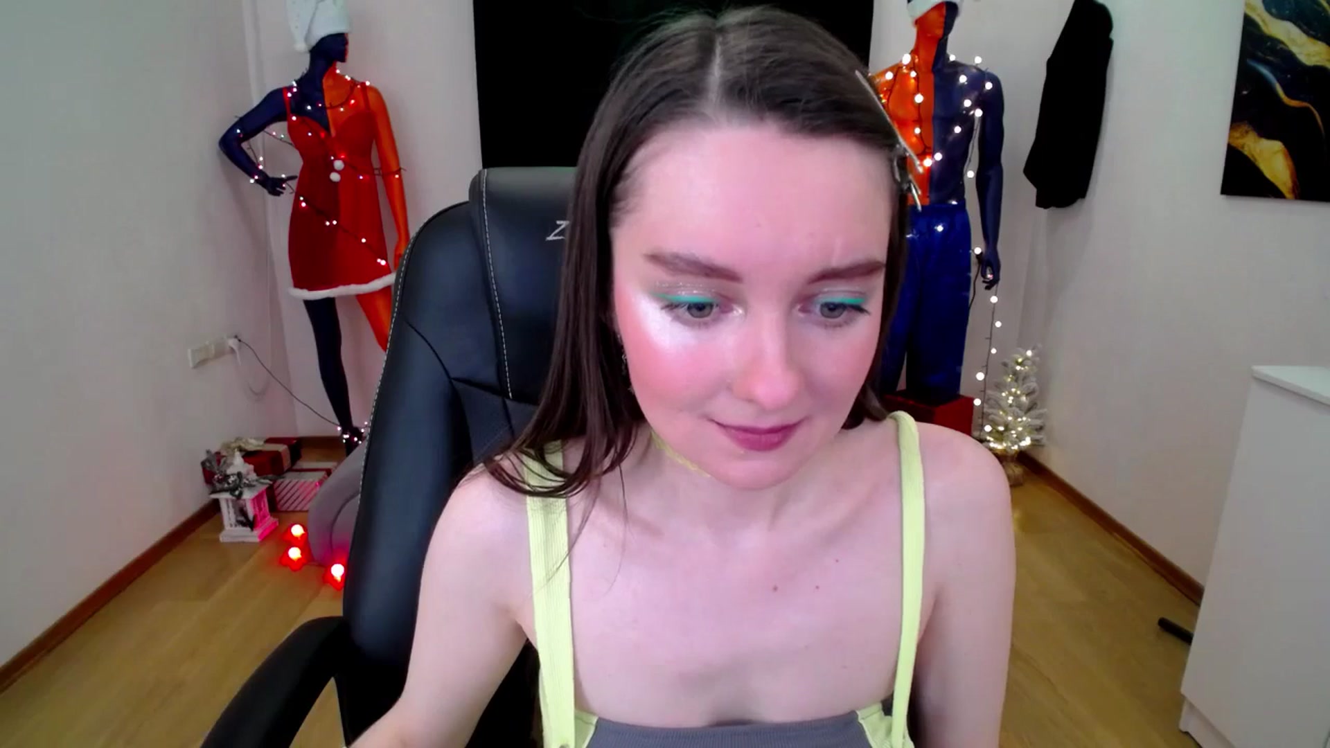 Gallery image thumbnail from Milim_Nava's myfreecams stream on, 12/29/2024, 10:52 image 8 of 20
