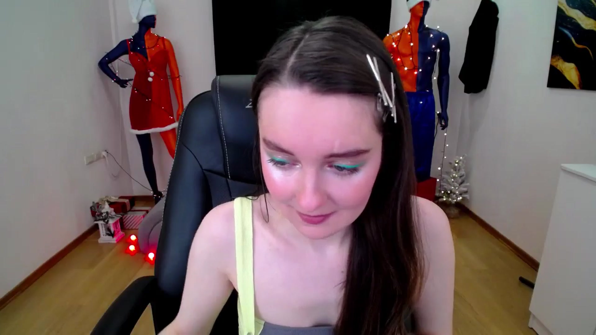 Gallery image thumbnail from Milim_Nava's myfreecams stream on, 12/29/2024, 10:52 image 9 of 20