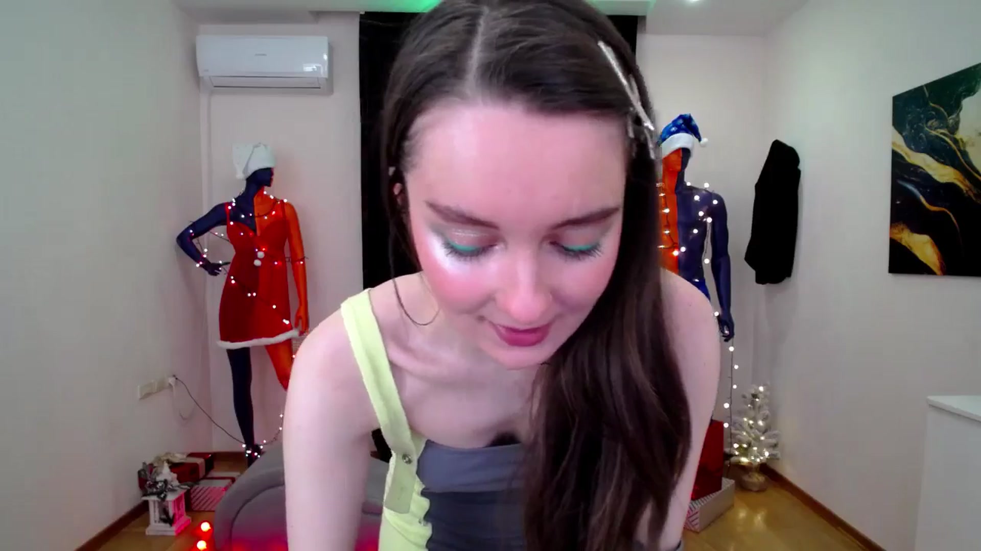 Gallery image thumbnail from Milim_Nava's myfreecams stream on, 12/29/2024, 10:52 image 5 of 20
