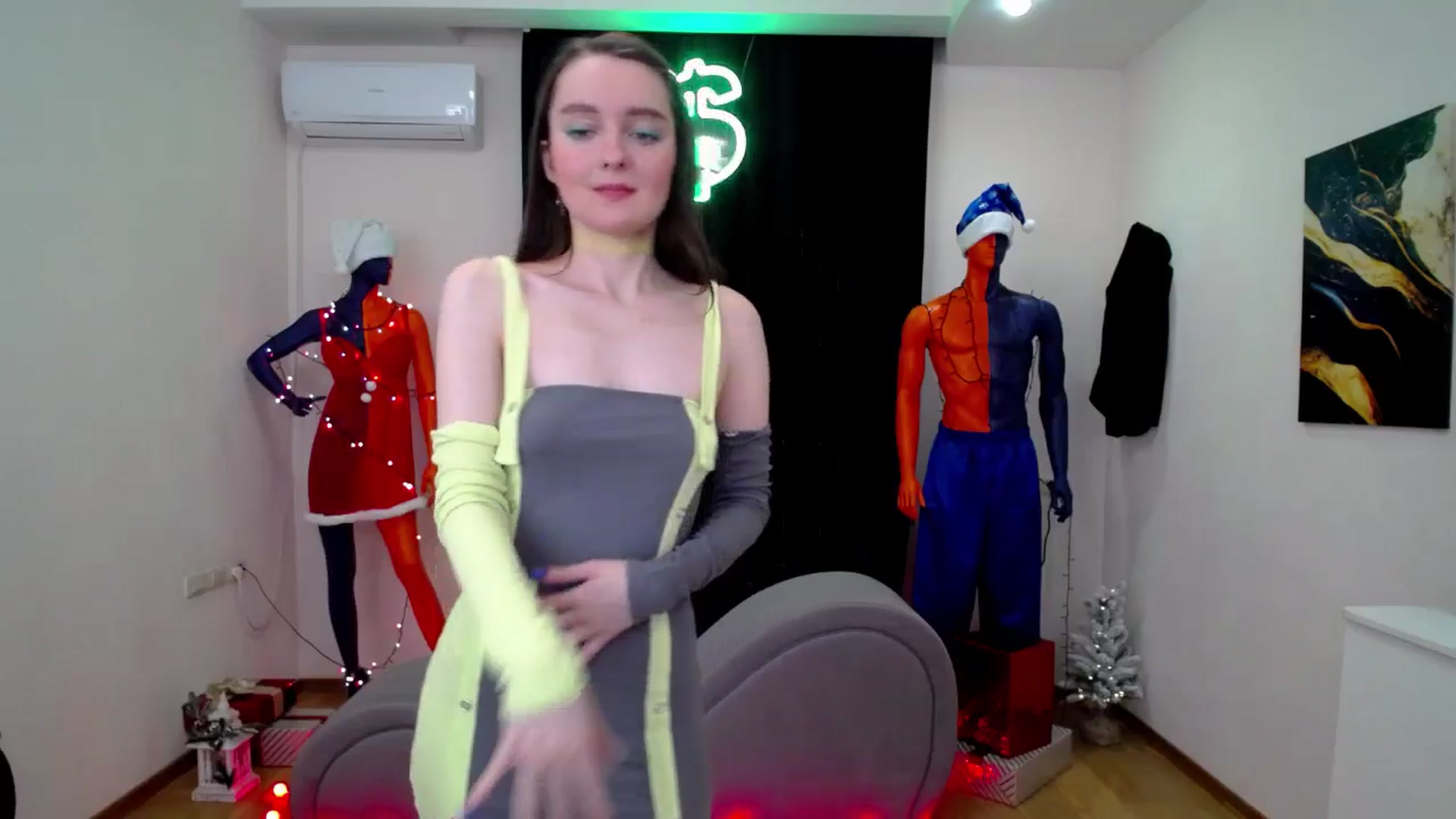 Gallery image thumbnail from Milim_Nava's myfreecams stream on, 12/29/2024, 12:07 image 9 of 20
