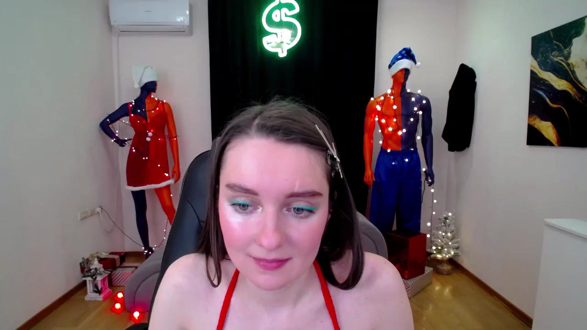 Gallery image thumbnail from Milim_Nava's myfreecams stream on, 12/29/2024, 14:13 image 8 of 20