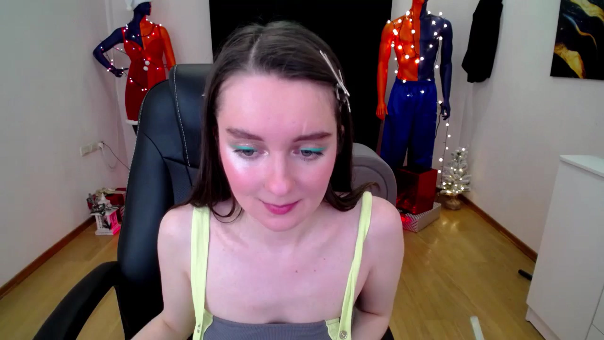 Gallery image thumbnail from Milim_Nava's myfreecams stream on, 12/29/2024, 14:13 image 3 of 20