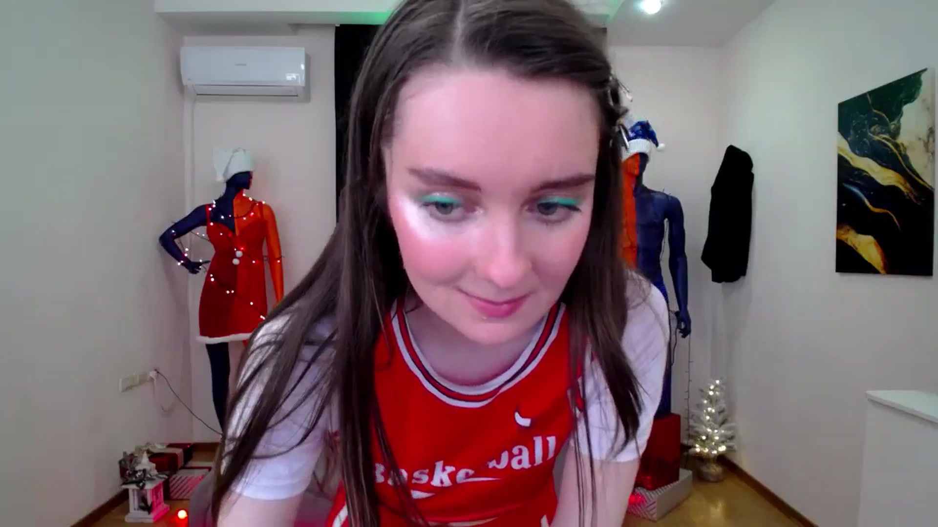 Gallery image thumbnail from Milim_Nava's myfreecams stream on, 12/29/2024, 15:40 image 4 of 20