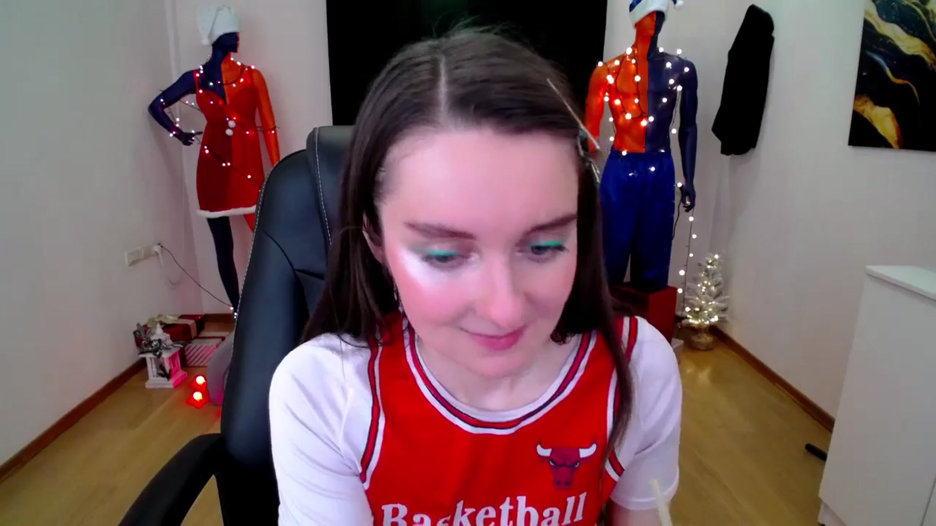 Gallery image thumbnail from Milim_Nava's myfreecams stream on, 12/29/2024, 15:40 image 14 of 20