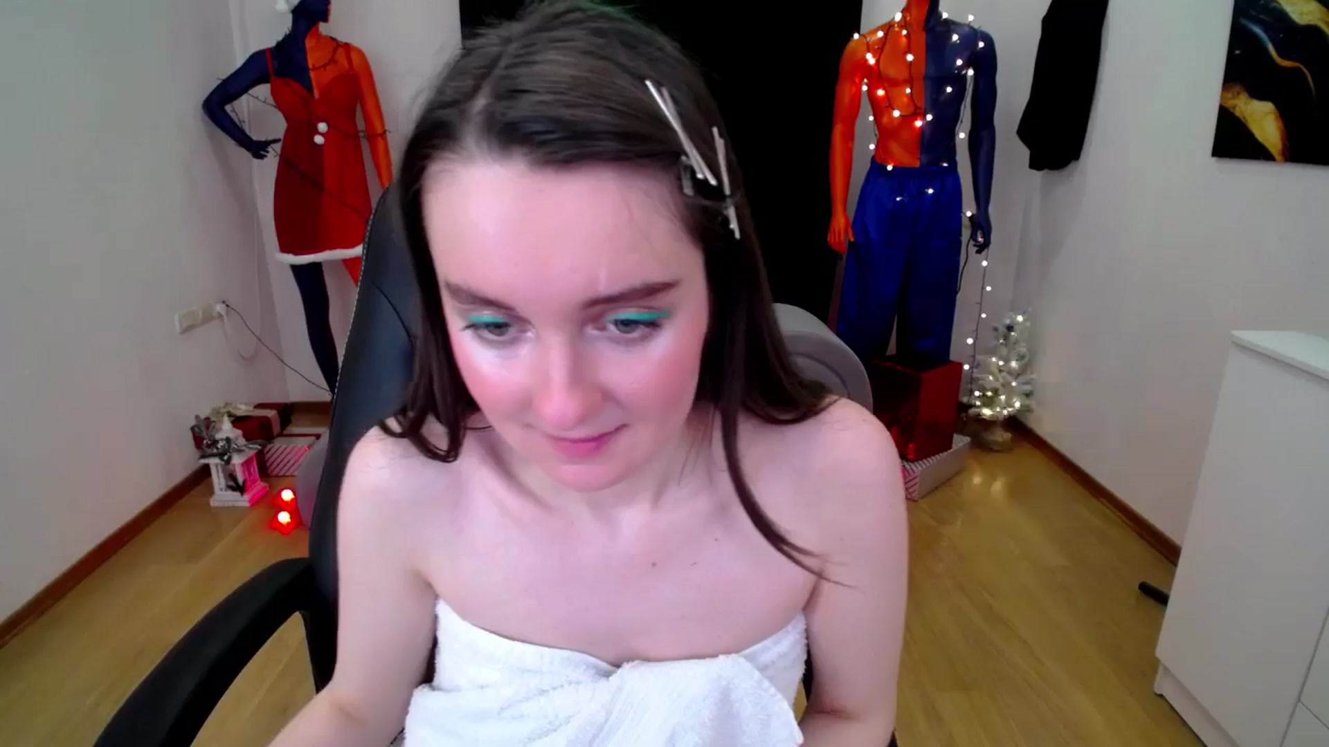 Gallery image thumbnail from Milim_Nava's myfreecams stream on, 12/29/2024, 18:11 image 12 of 20