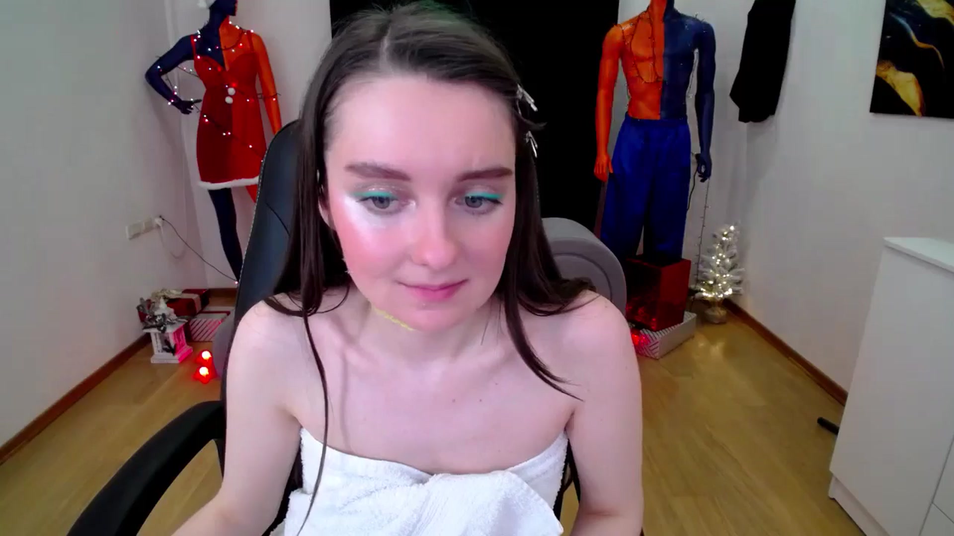 Gallery image thumbnail from Milim_Nava's myfreecams stream on, 12/29/2024, 18:11 image 19 of 20