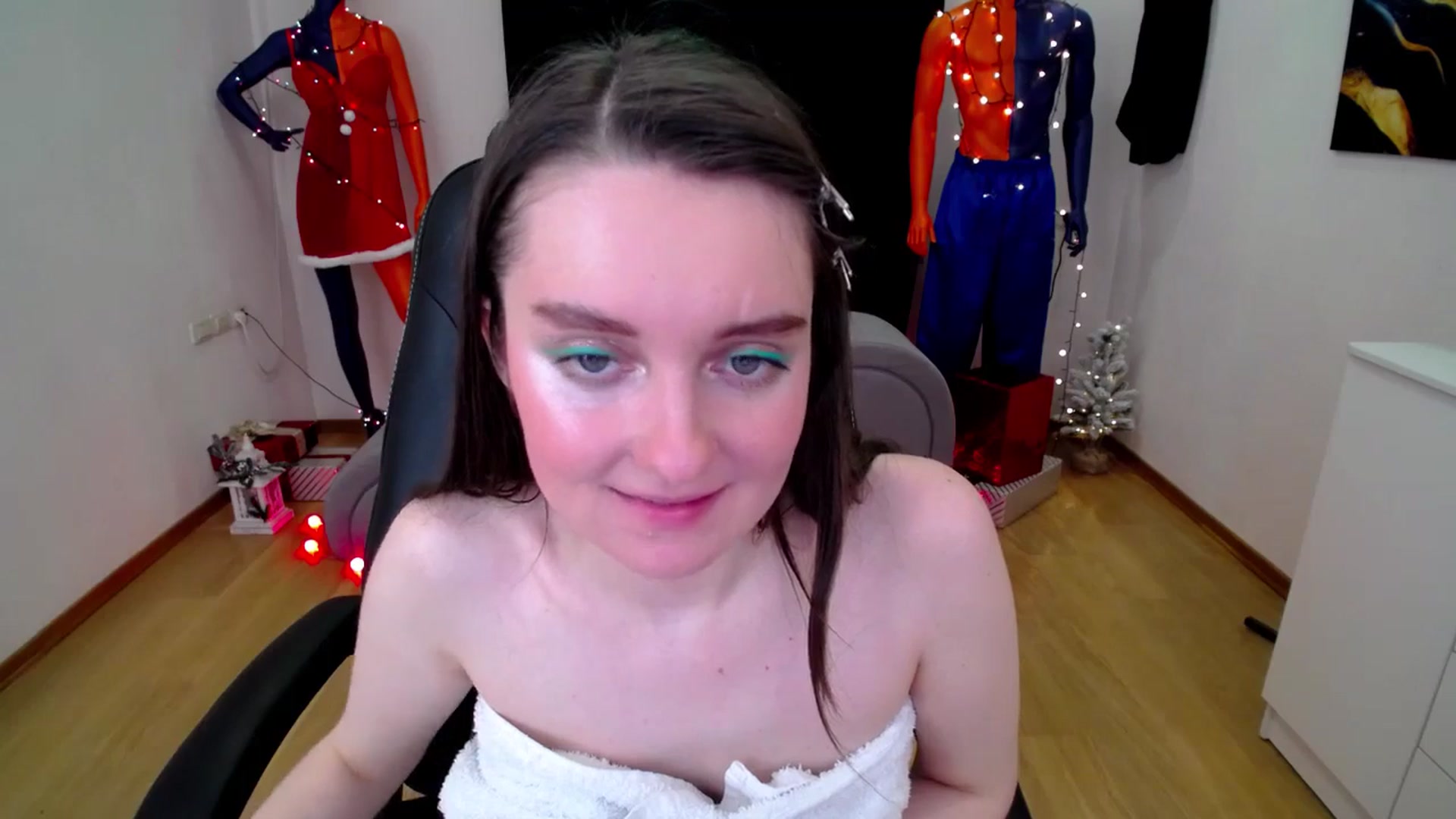 Gallery image thumbnail from Milim_Nava's myfreecams stream on, 12/29/2024, 18:11 image 5 of 20