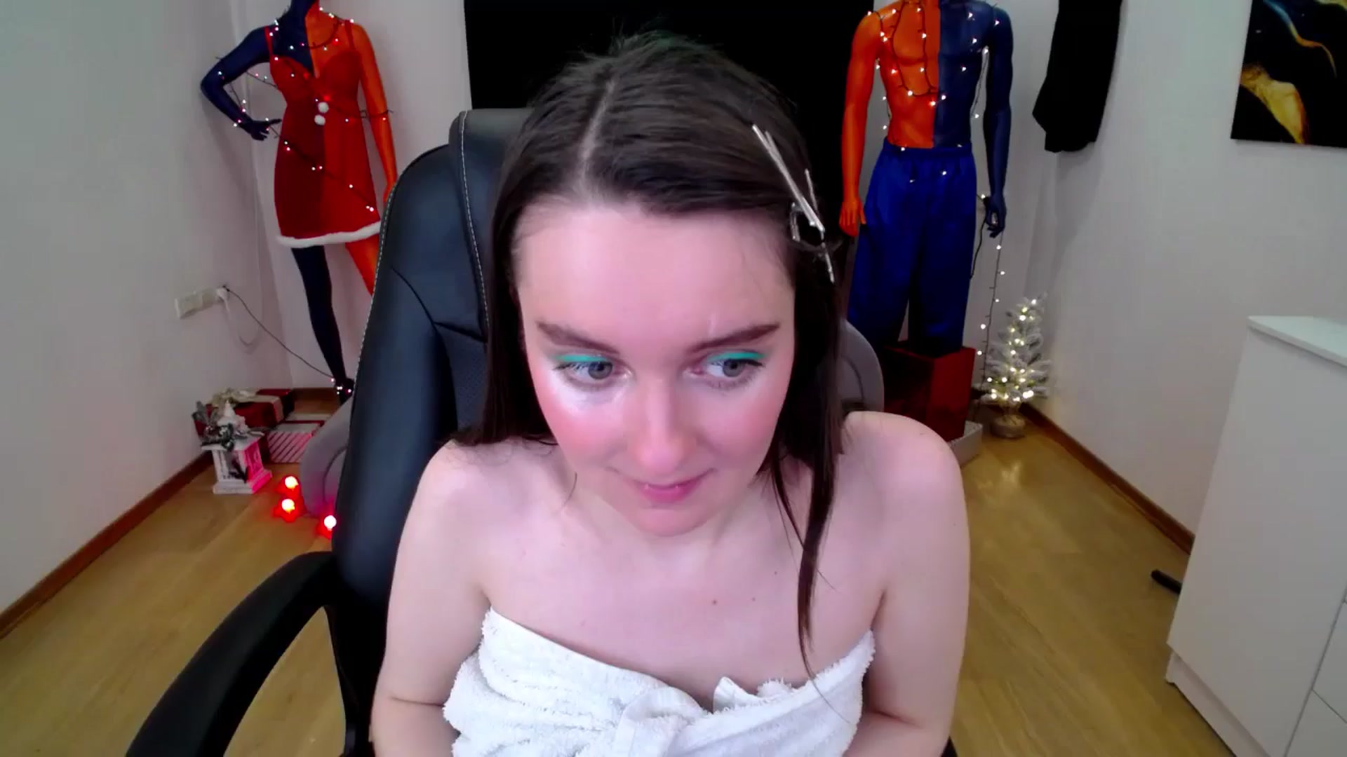 Gallery image thumbnail from Milim_Nava's myfreecams stream on, 12/29/2024, 18:11 image 1 of 20